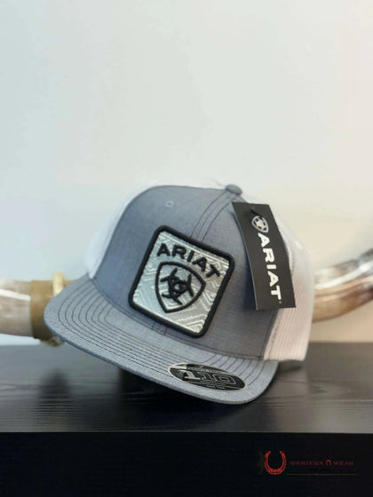 GORRA ARIAT GRIS CON NEGRO