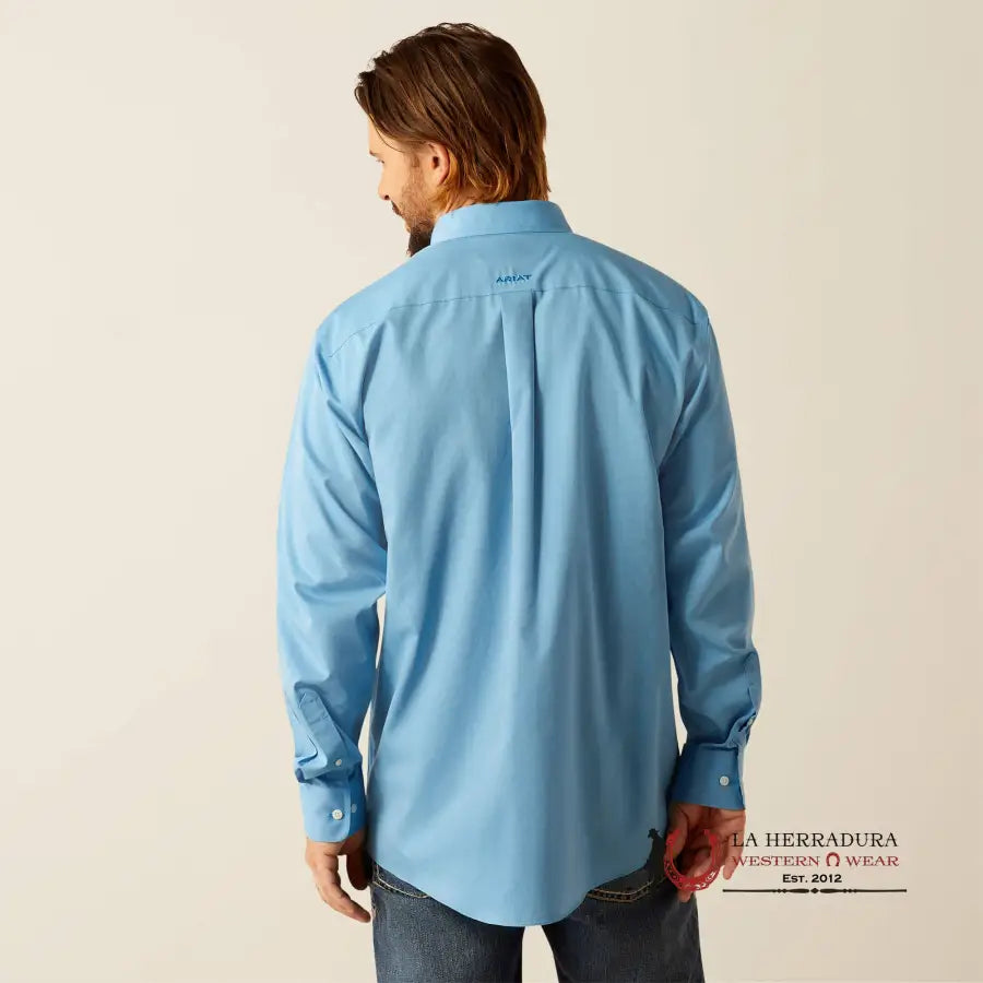 Ariat Classic Fit Wrinkle Free Solid Blue Long Sleeve Shirt Ropa Hombres