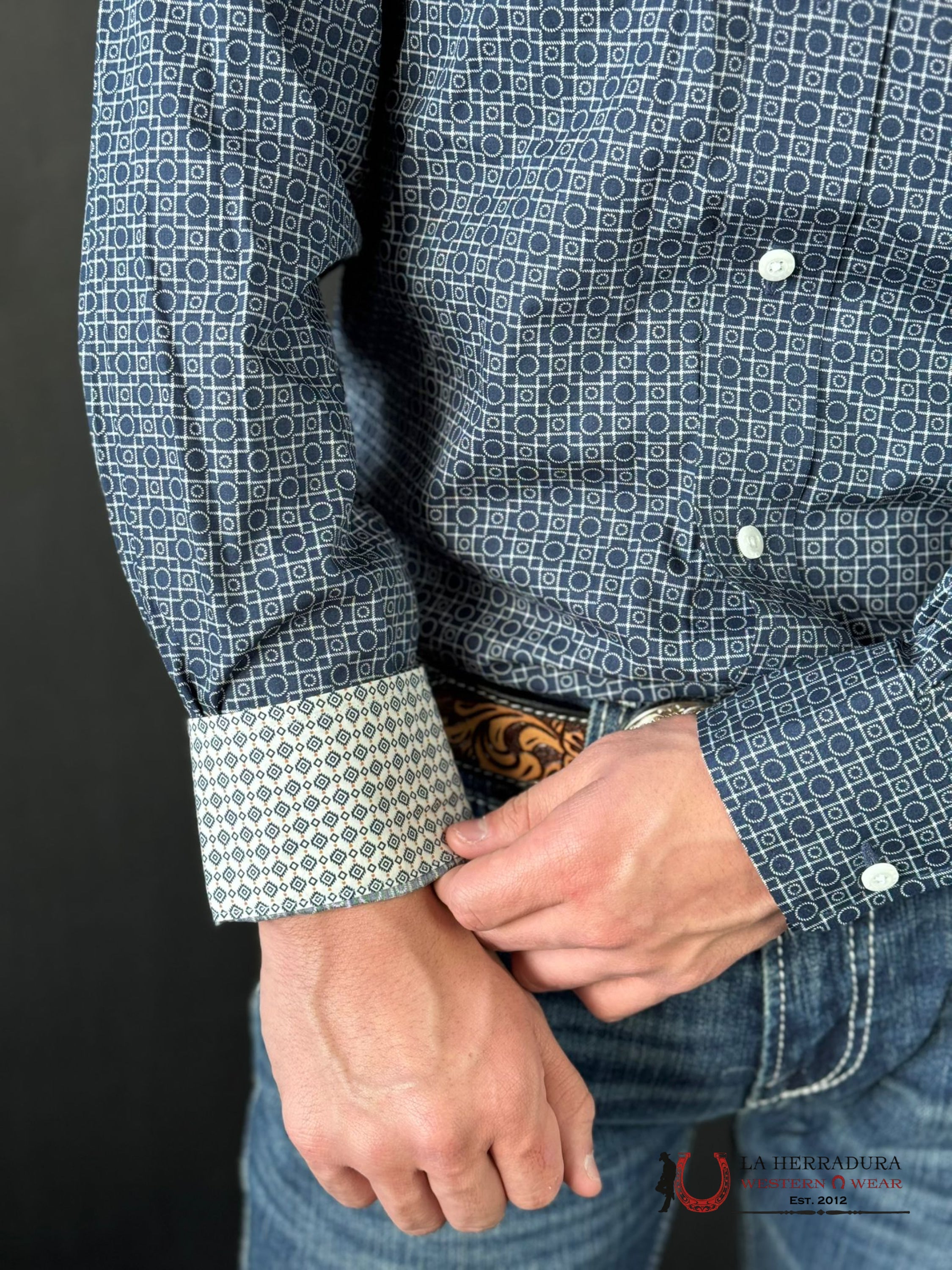 Ariat Fitted Kieran Deep Pacific Blue Ropa Hombres