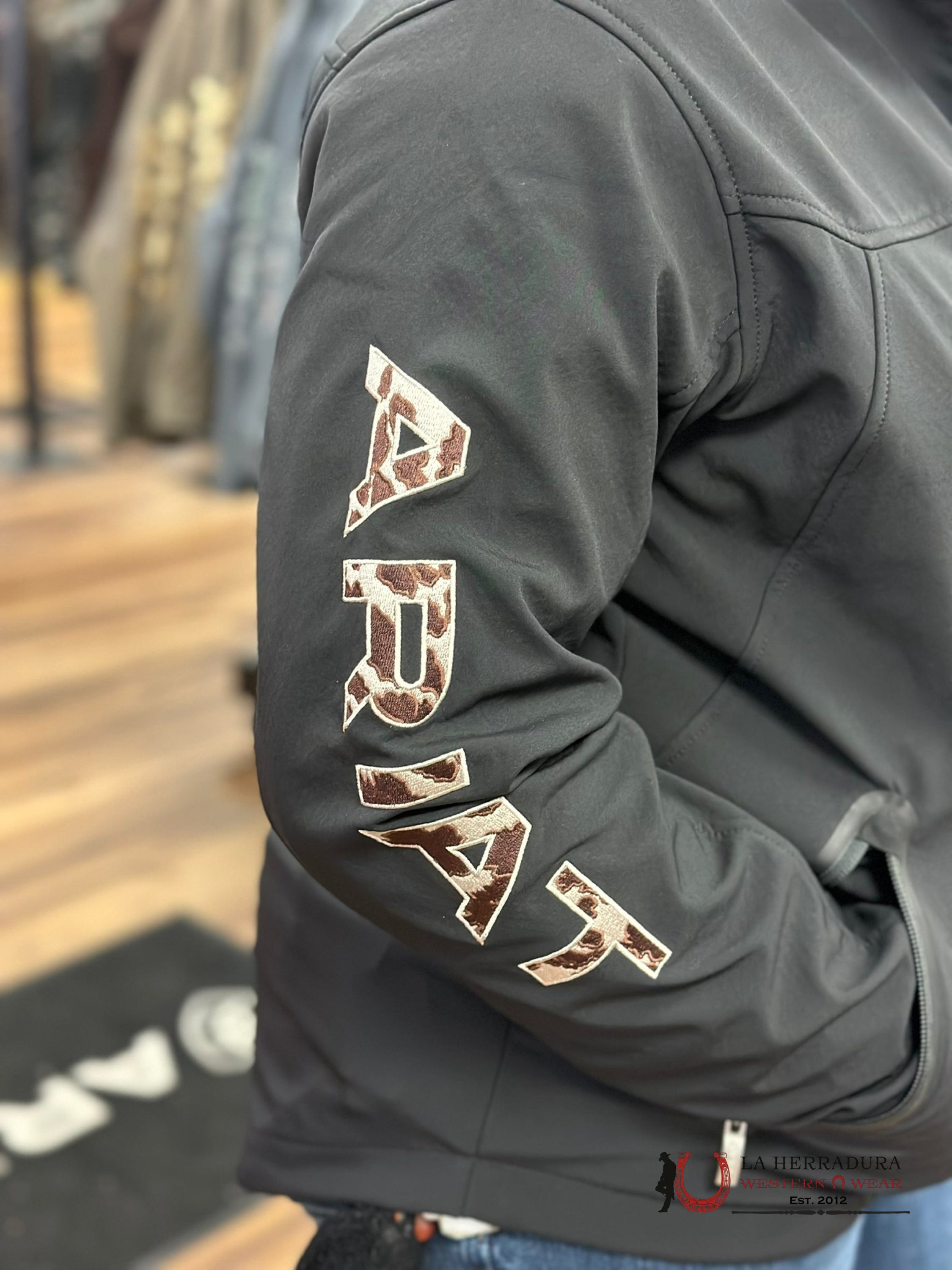 Ariat Jacket For Women Black Pony Ropa Mujeres