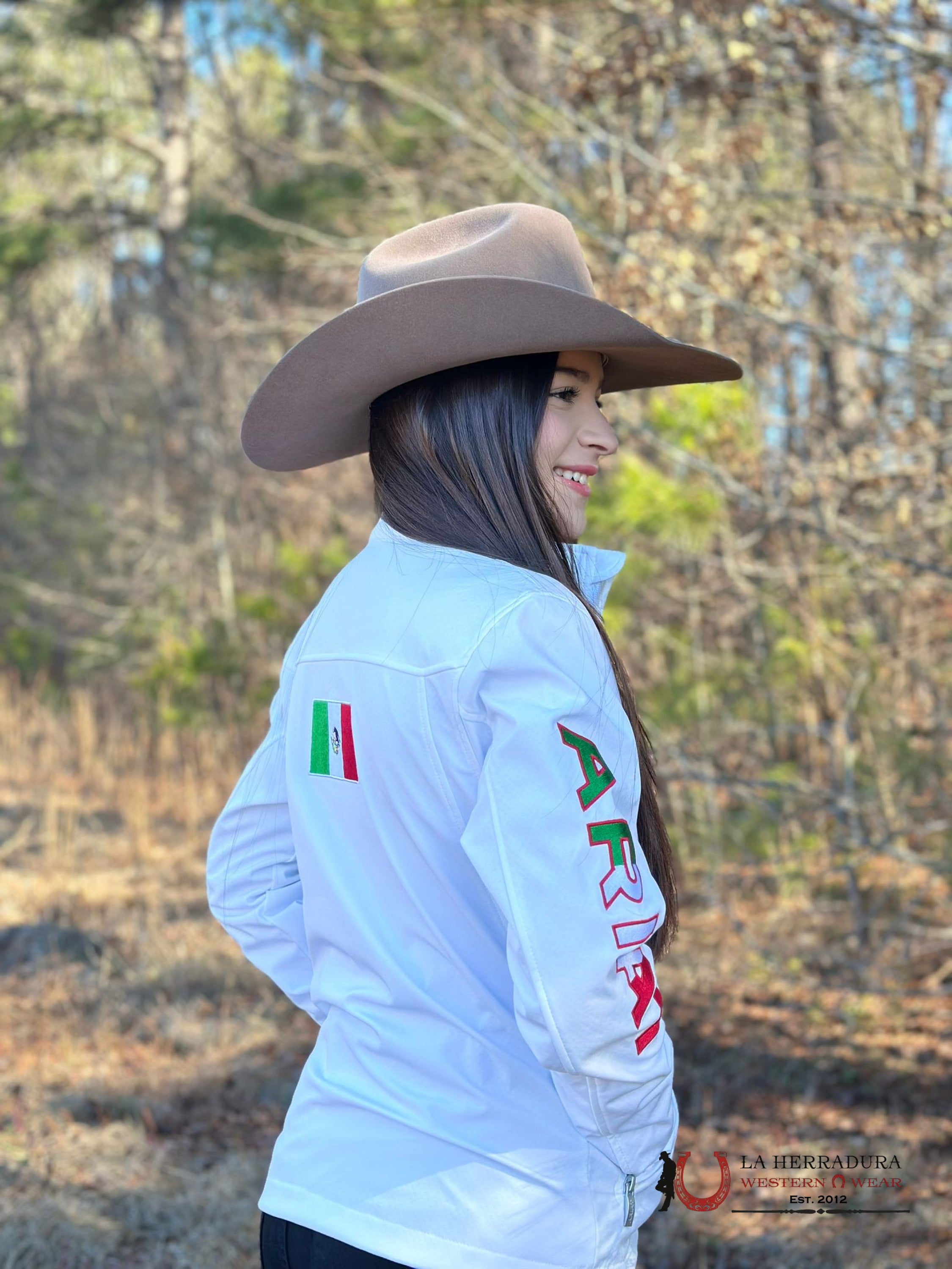 Ariat Jacket For Women White/Blanco Team Mexico Ropa Mujeres
