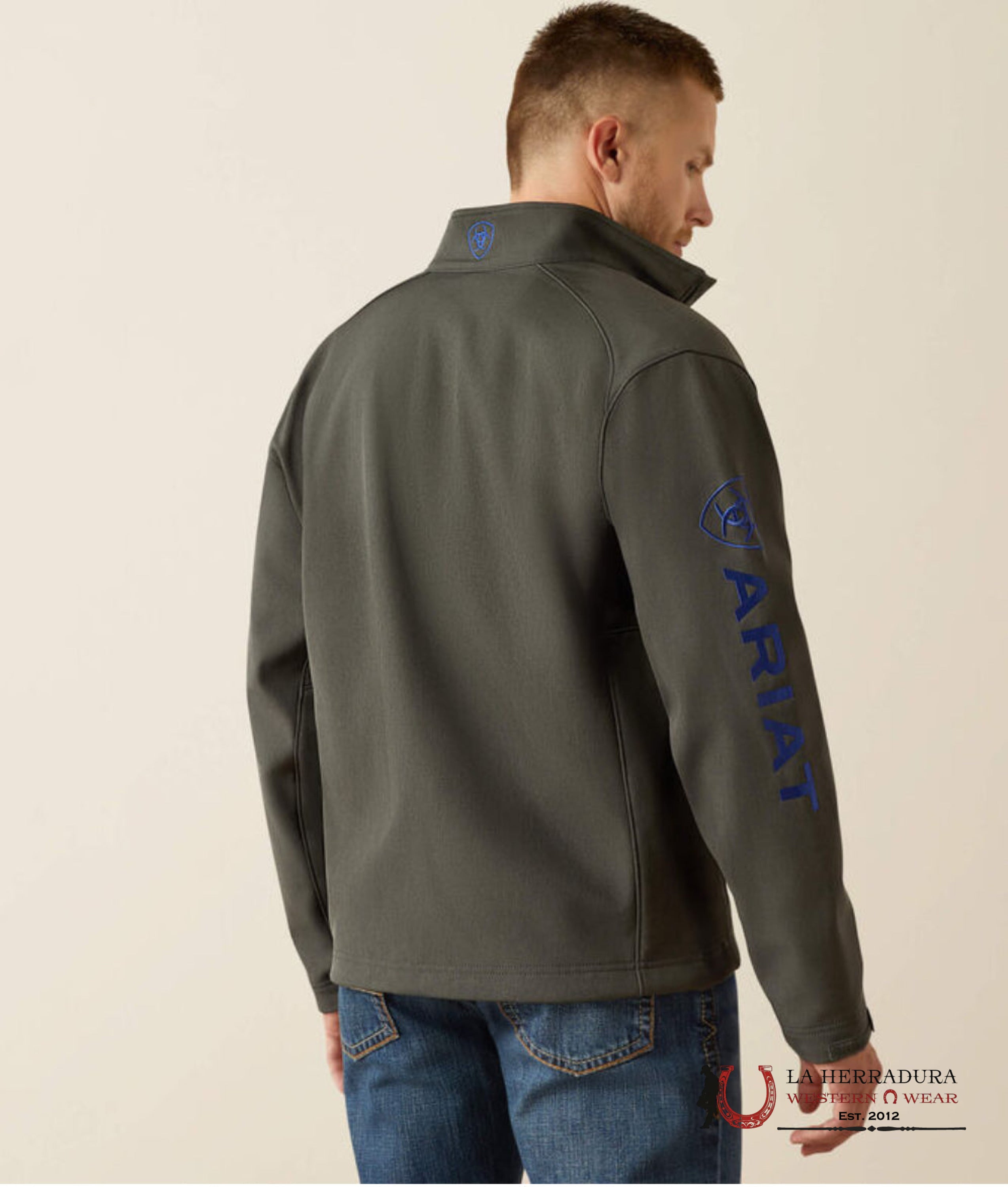 Ariat Jacket Logo 2.0 Softsehll Charcoal Heather- 8155 Ropa Hombres