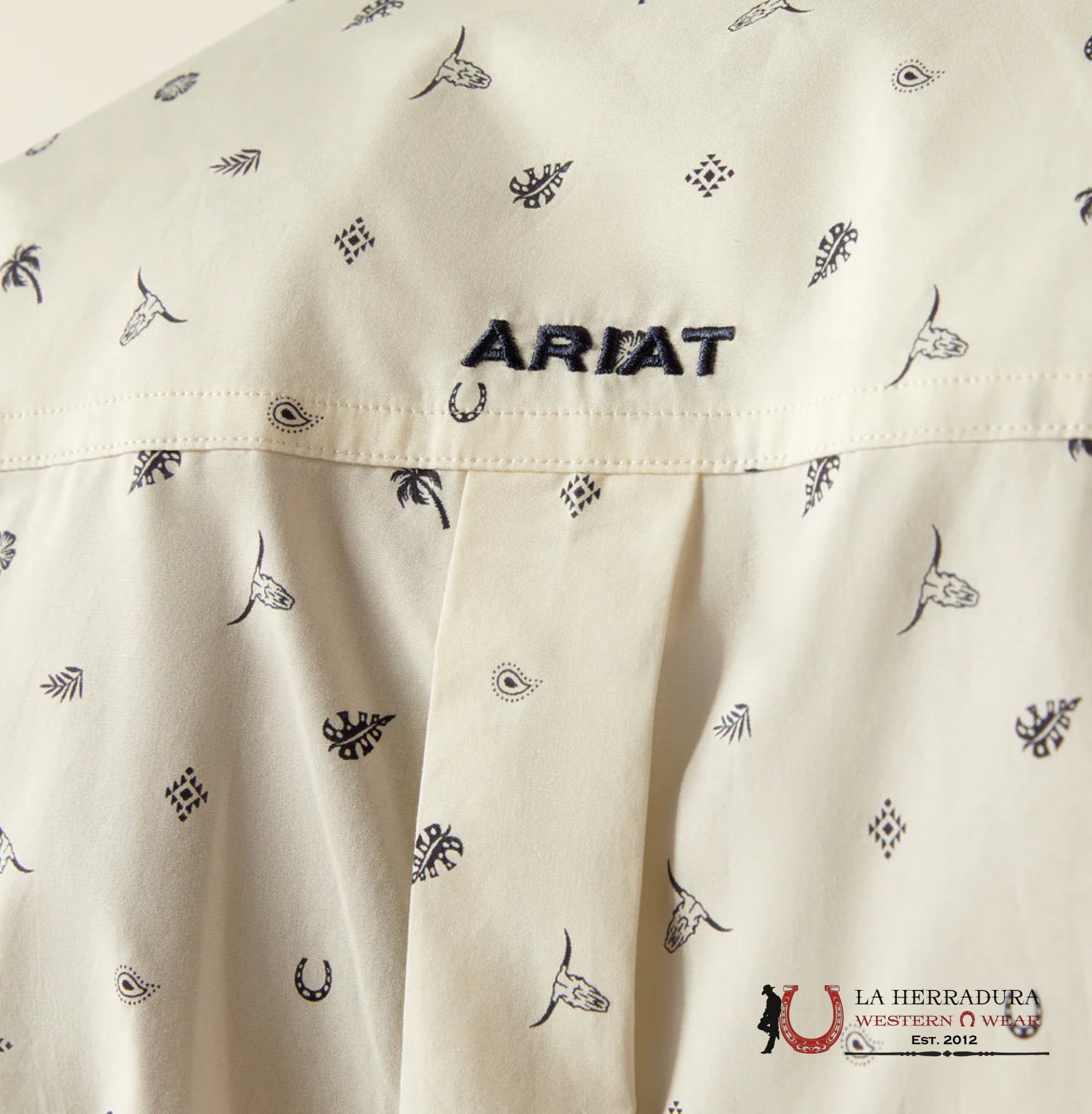 ARIAT MENS COLTER WHITE SHORT SLEEVE SHIRT -4818 ROPA HOMBRES