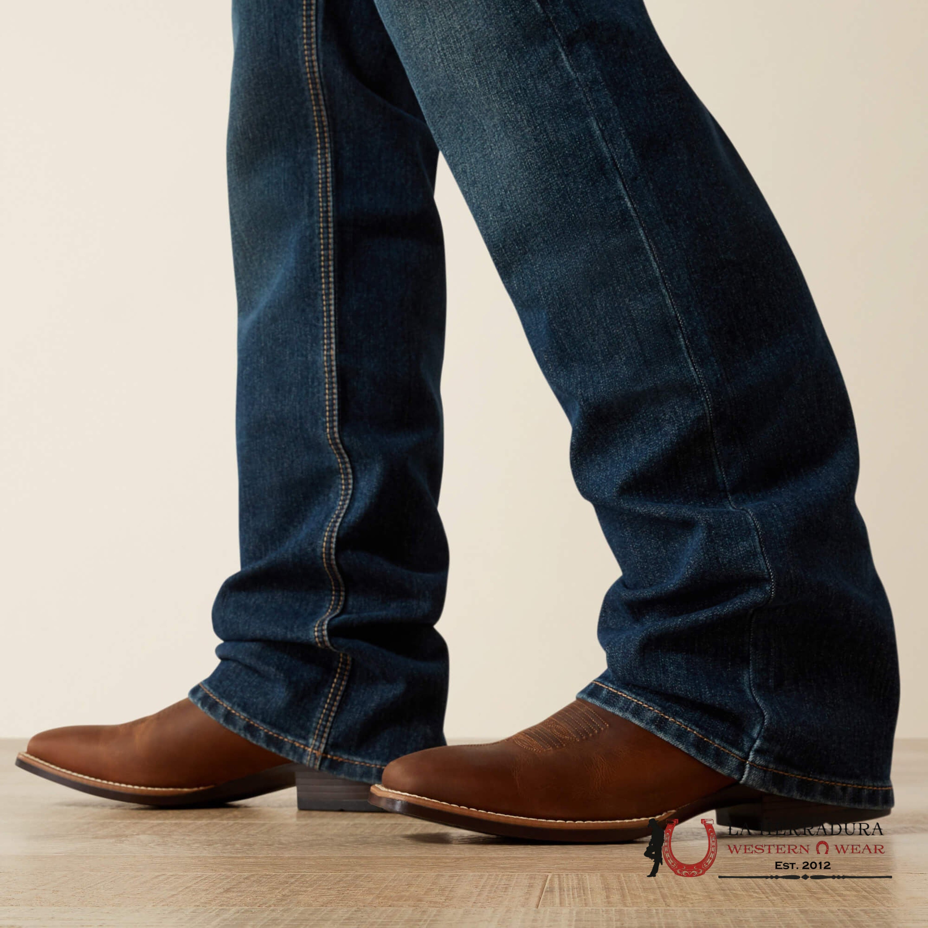 Ariat MENS M4 ALAN RELAXED BOT CUT 10061747 ARIAT JEANS