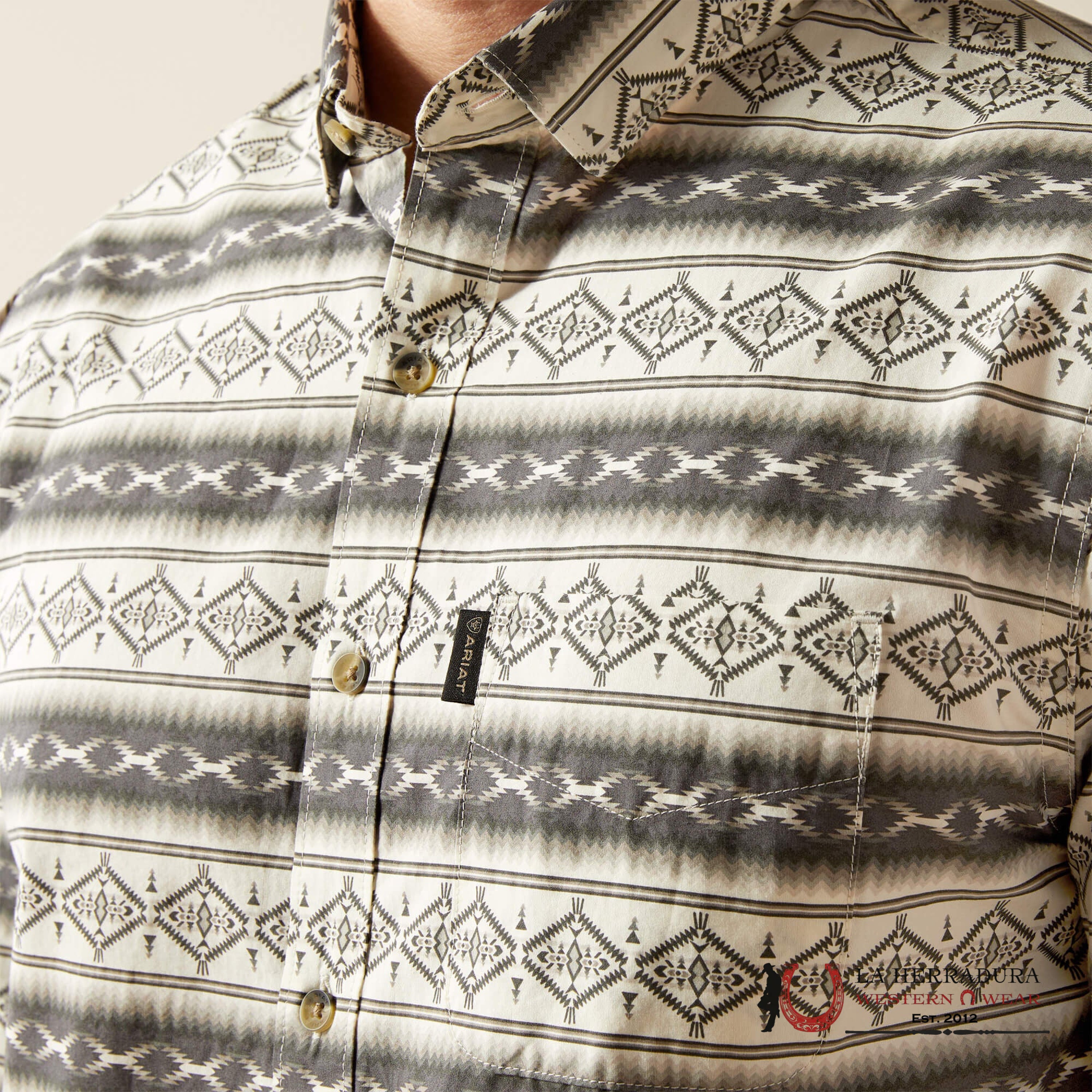 ARIAT MENS Marquis Cream Long Sleeve With Aztec Print - 8986 ROPA HOMBRES