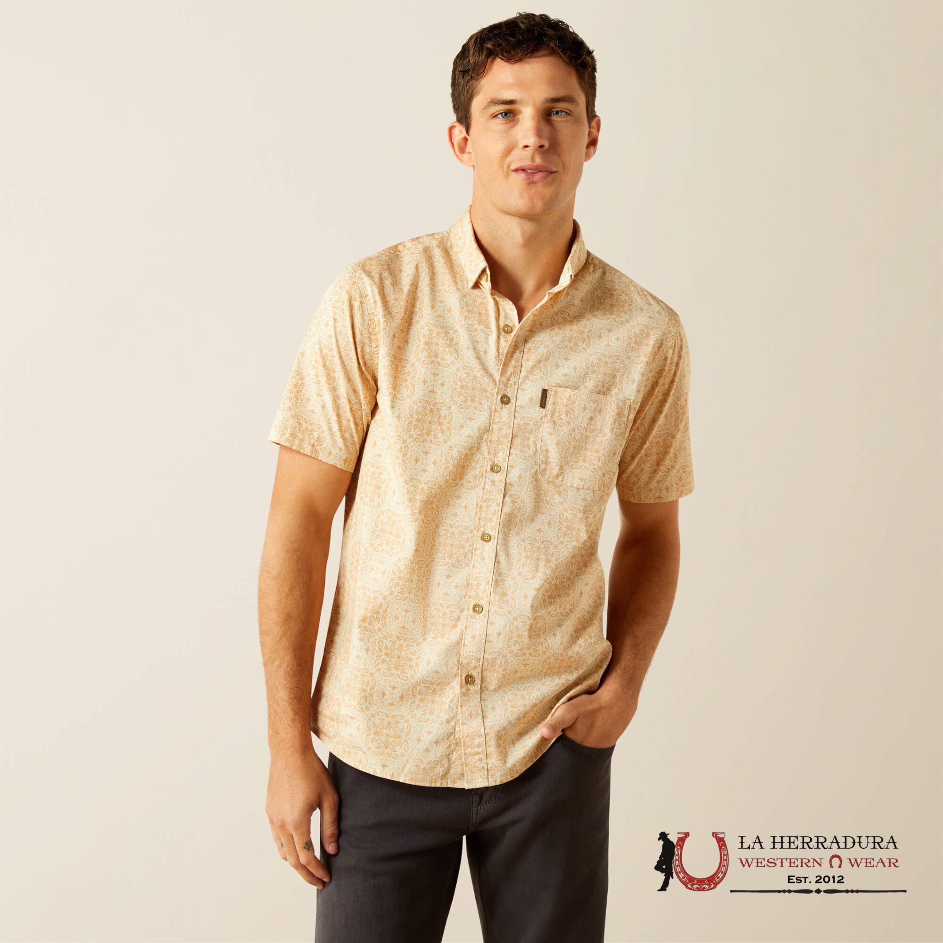 ARIAT MENS Murphy Off White Short Sleeve With Floral Design Shirt - 8981 ROPA HOMBRES