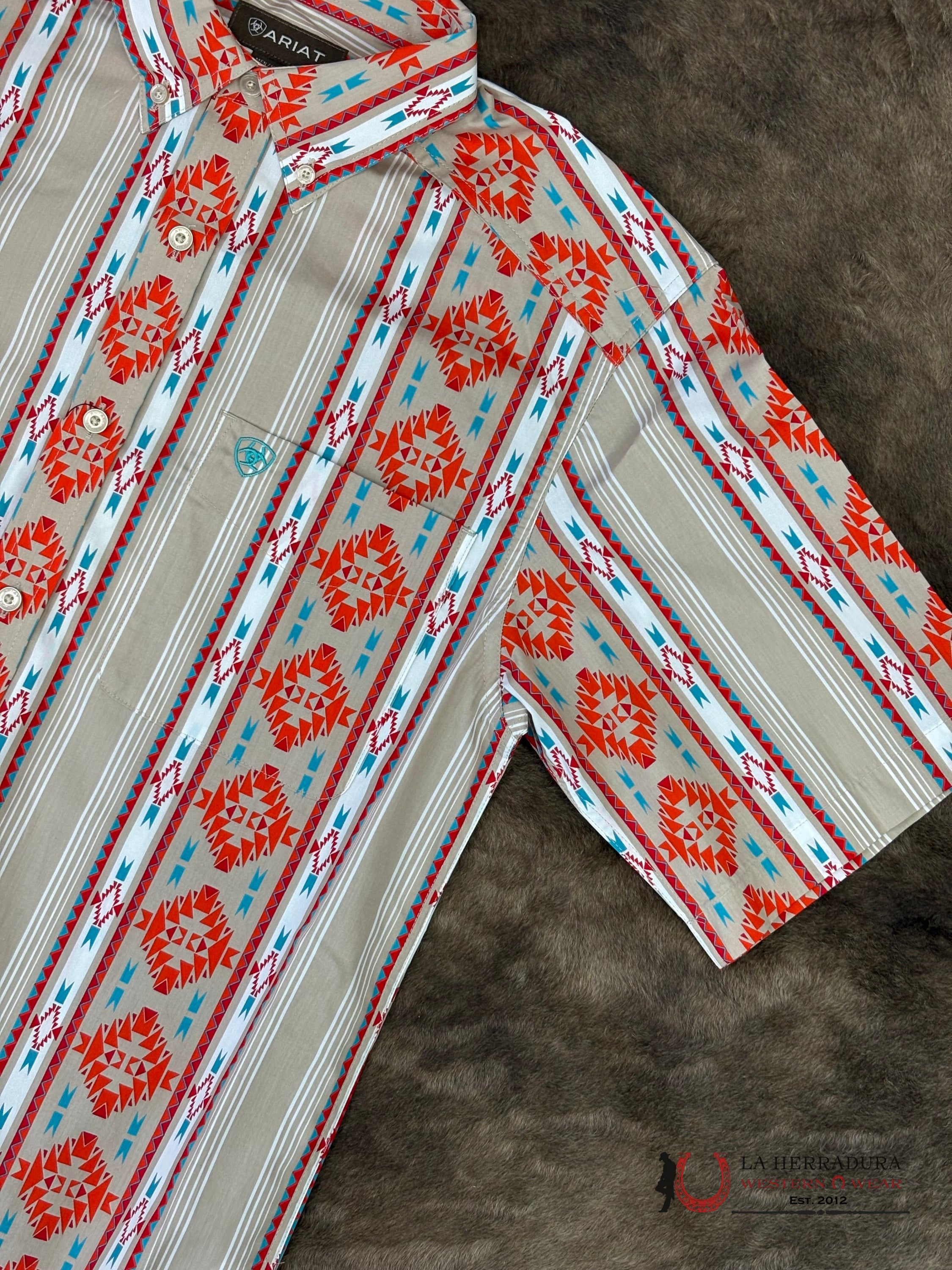 ARIAT MENS Wade Tan Short Sleeve With Multi Color Aztec Print Shirt - 8751 ROPA HOMBRES