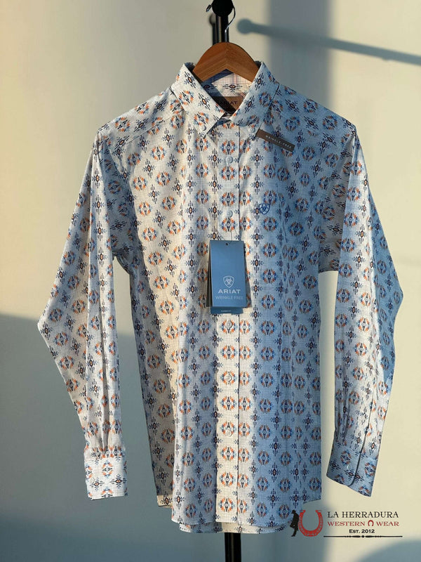CAMISA ARIAT REMINGTON DE MANGA LARGA SIN ARRUGAS COLOR AVENA 10048366