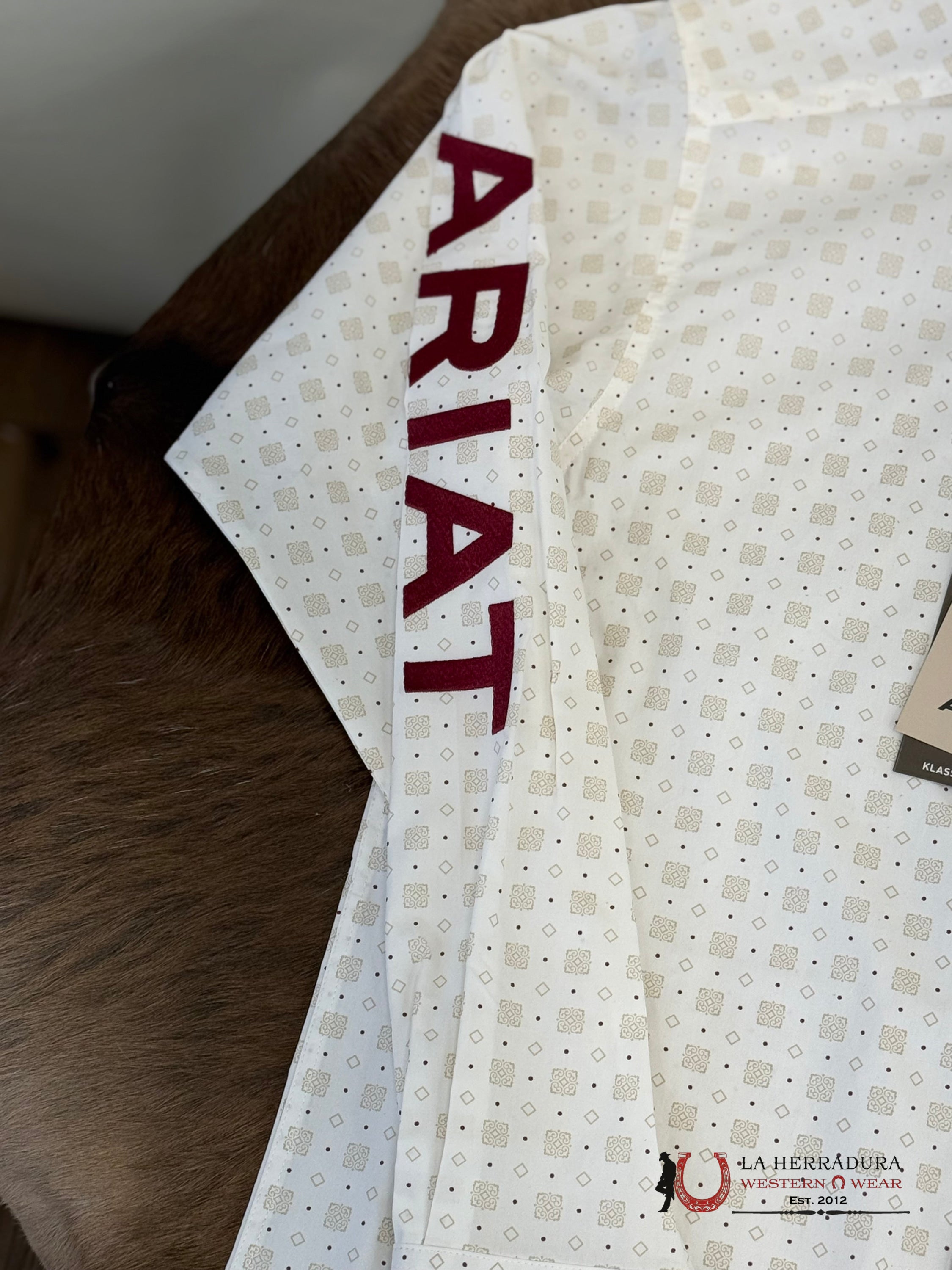 Ariat Team King Long Sleeve Shirt White/Brick - 4639 Ropa Hombres