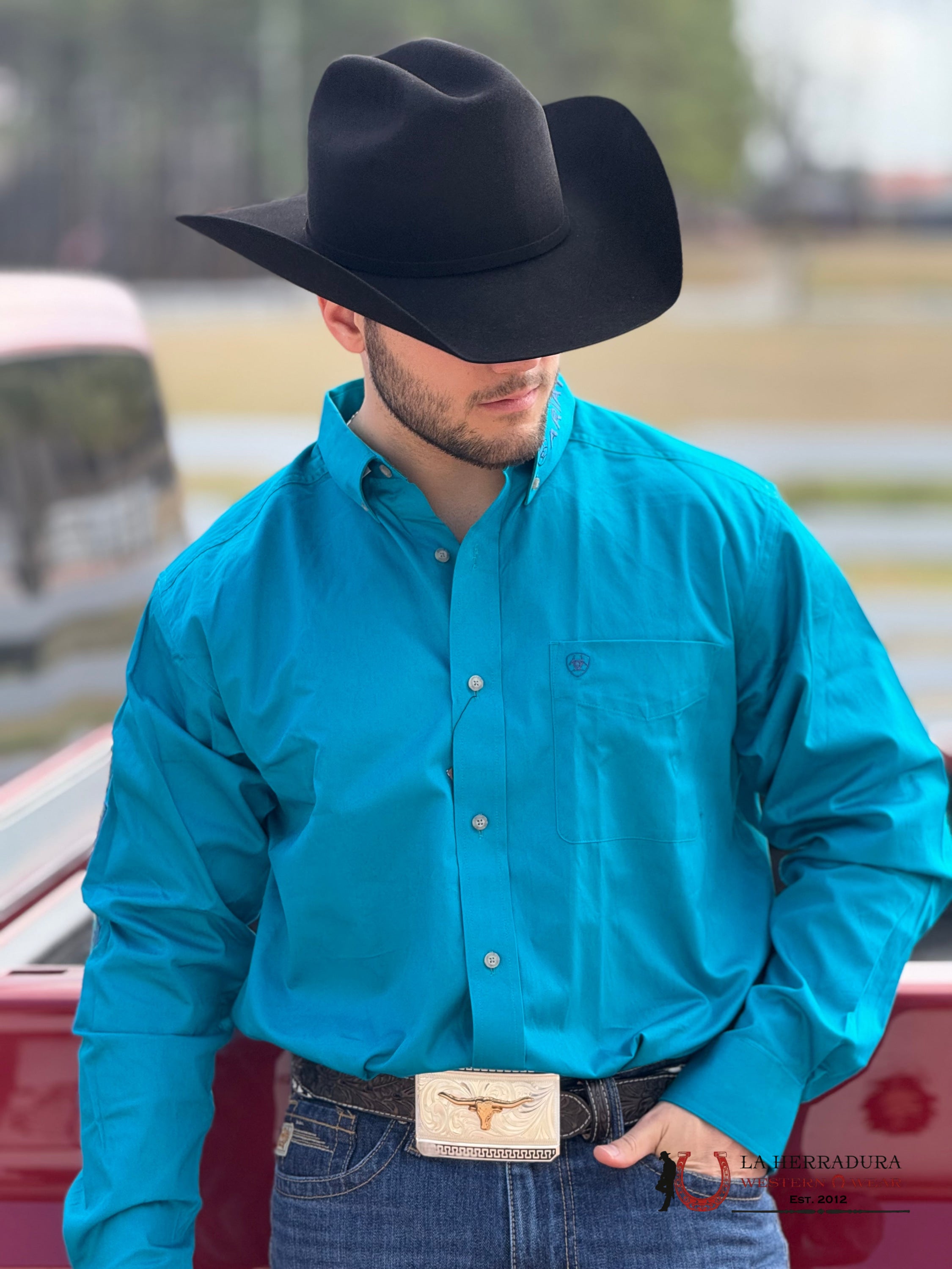 ARIAT TEAM LOGO TWILL CLASSIC LONG SLEEVE AHIRT ENAMEL BLUE CLASSIC FIT - 6720 ROPA HOMBRES