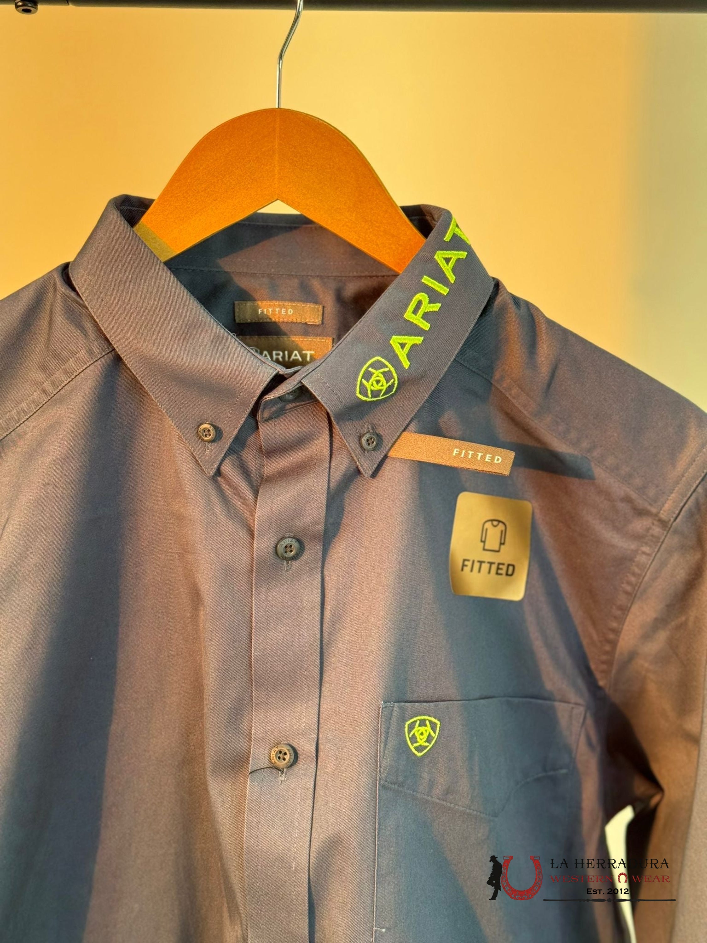 Ariat Team Logo Twill Dark Gray Fitted Long Sleeve Shirt 10048718 Ropa Hombres