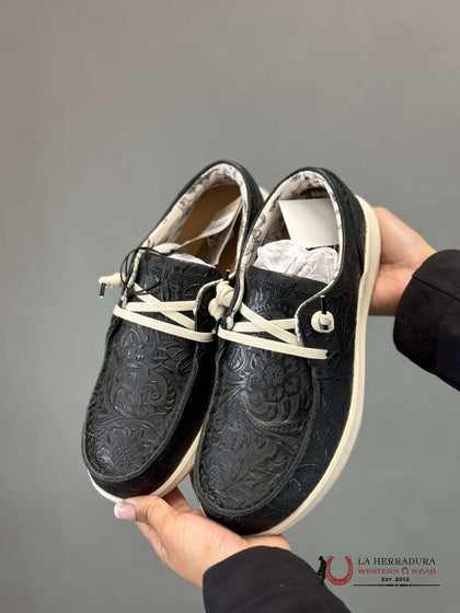 ARIAT MUJER HILO NEGRO GRABADO FLORAL