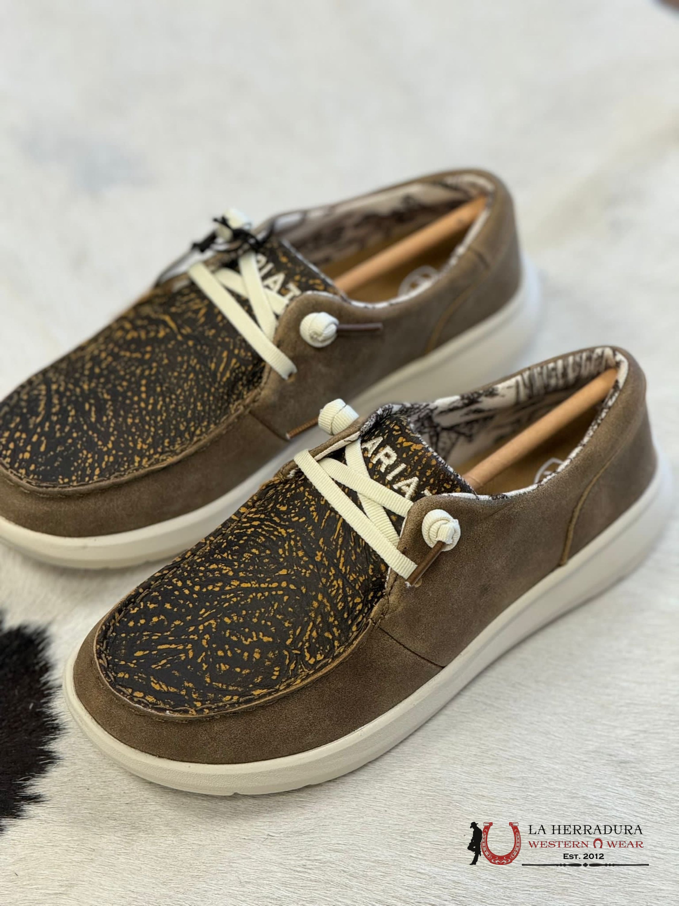 Ariat Womens Hilo Brown Bomber Distressed Hide Emboss Zapatos Mujeres