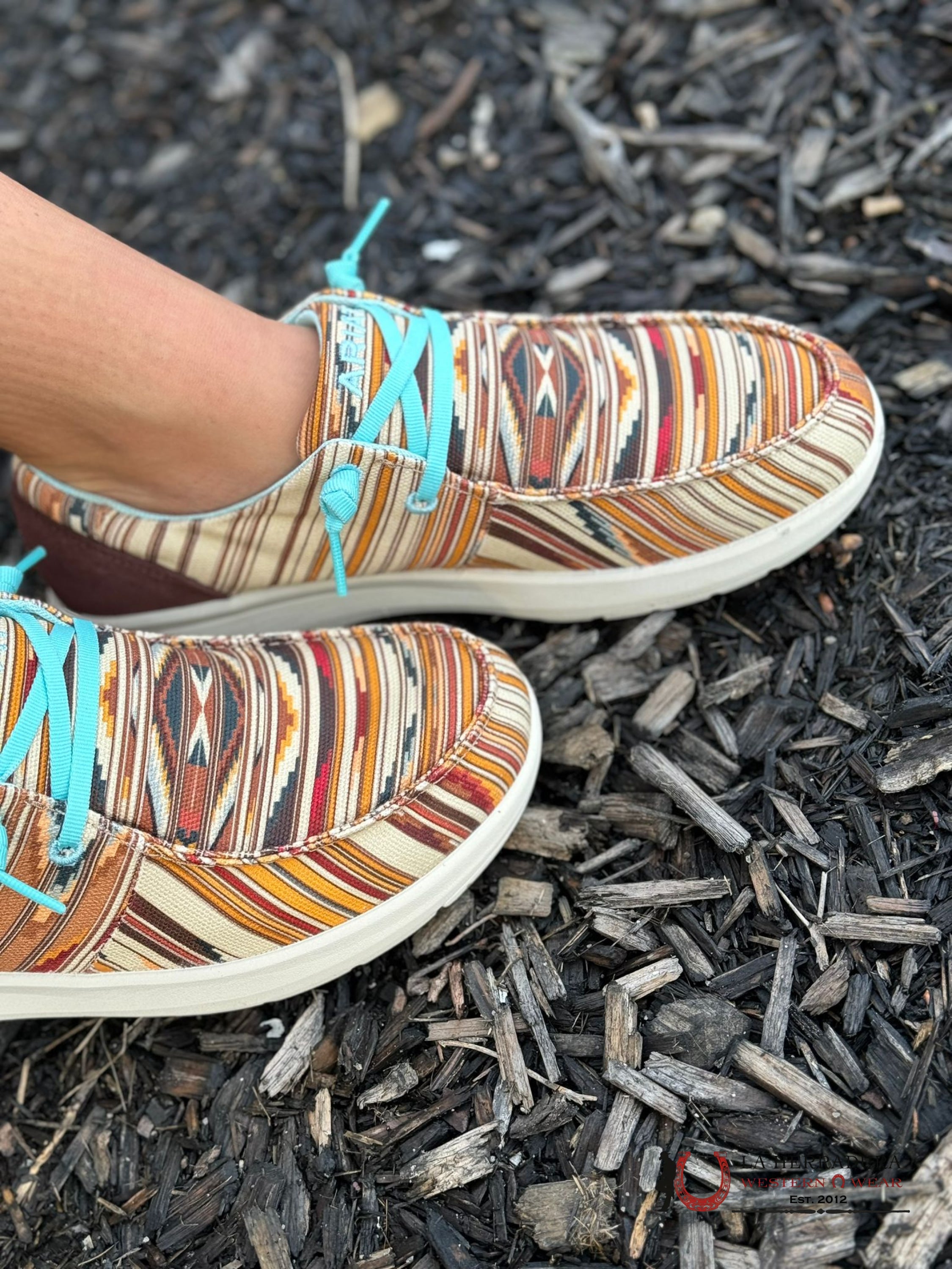 Ariat Womens Hilo Chimayo Santa Fe Mustard Zapatos Mujeres