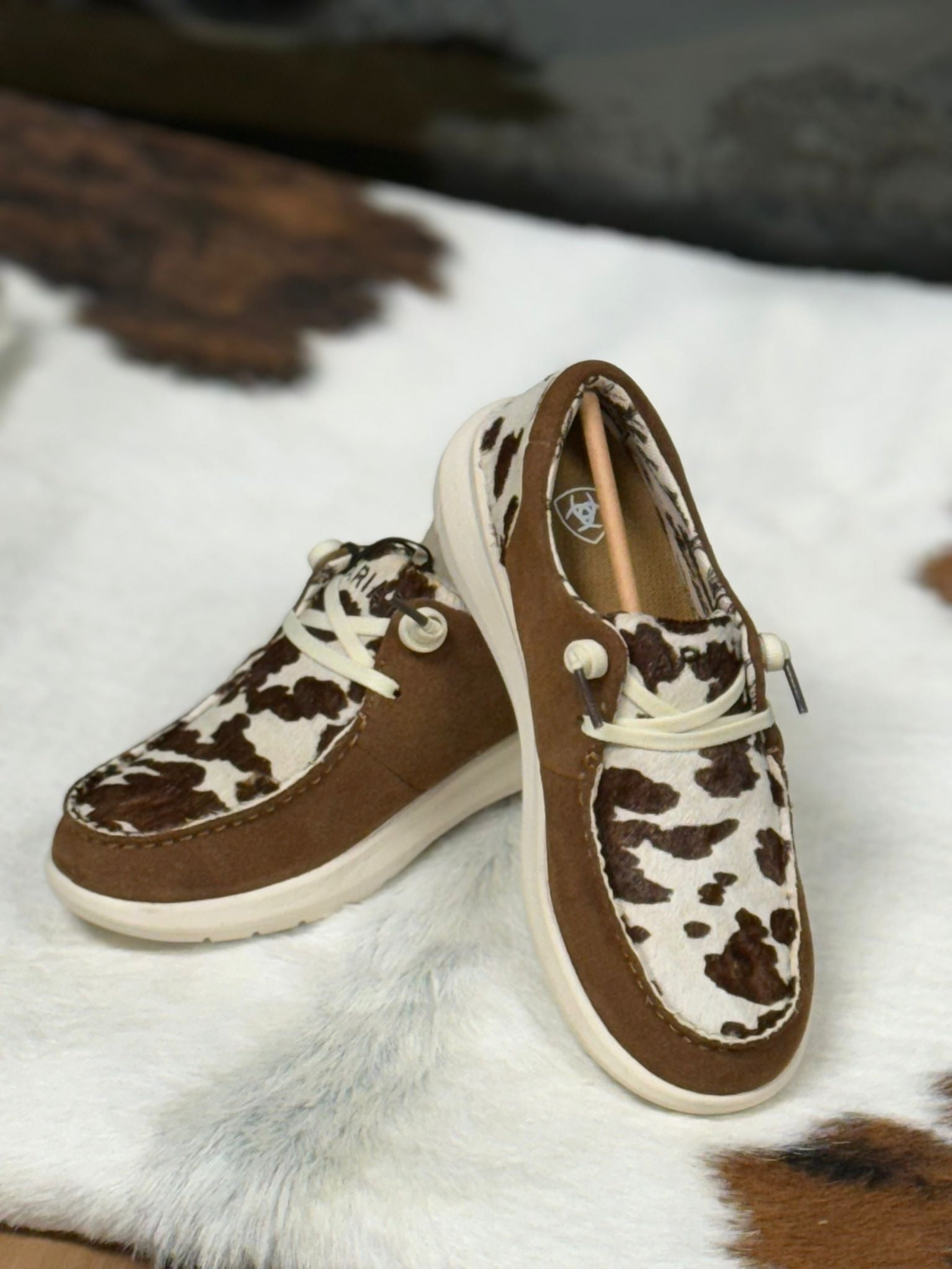 Ariat Womens Hilo Ginger Suede / Cow Hair On Back Zapatos Mujeres