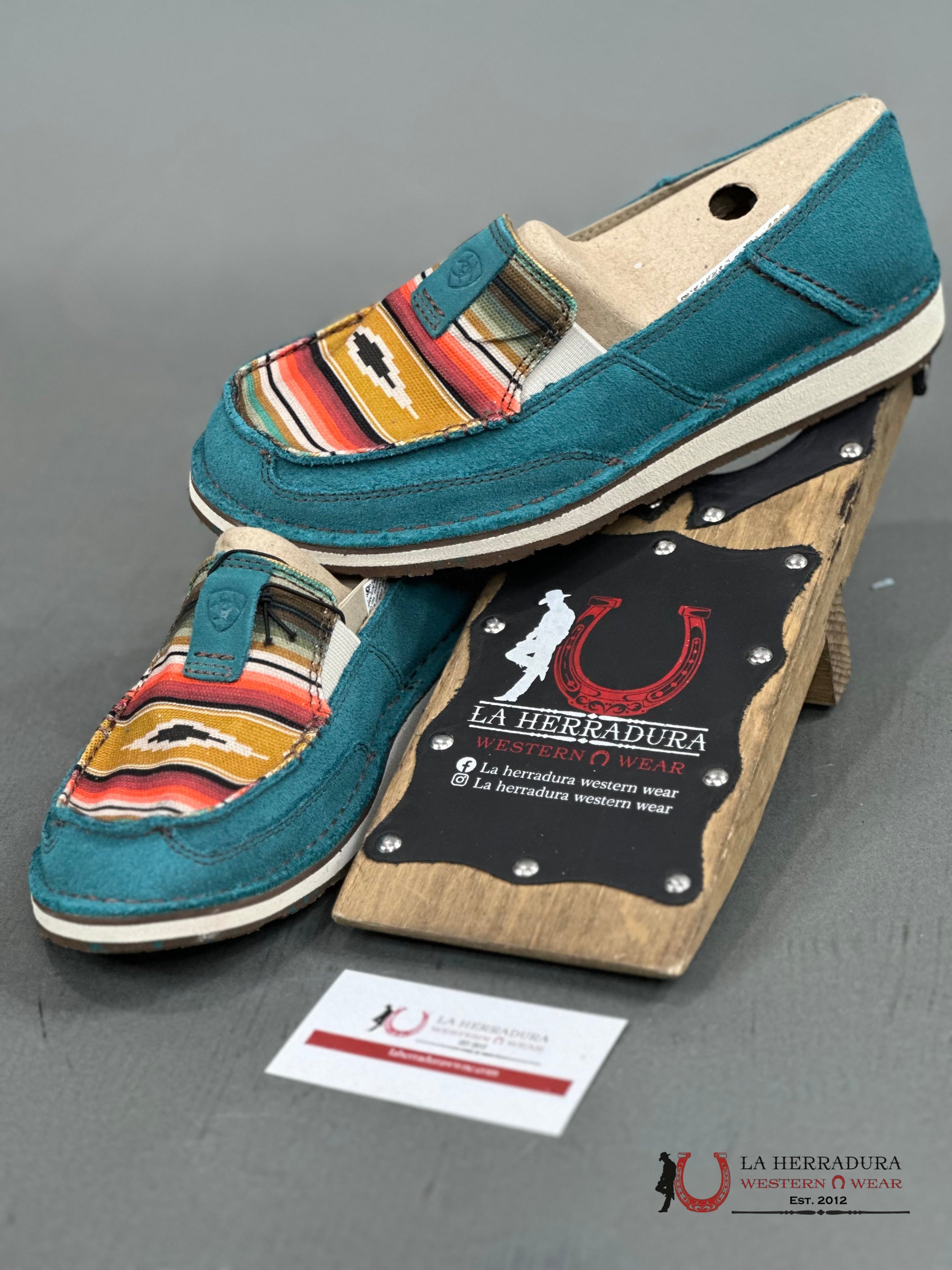 Ariat Womens Slip On Cruiser Teal Suede Zapatos Mujeres