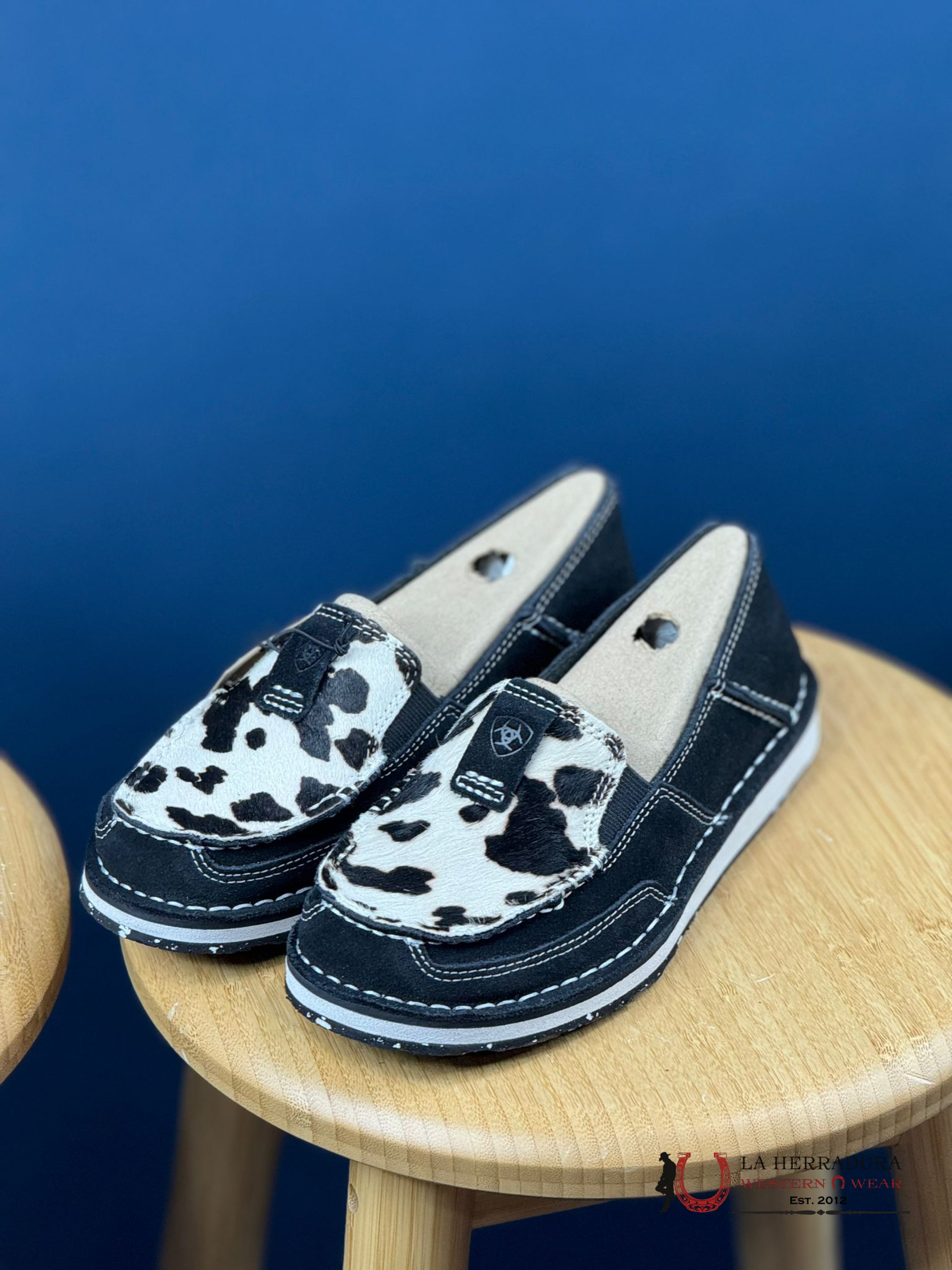 Ariat Womens Slip On Crusier Black Suede And White Hair Zapatos Mujeres