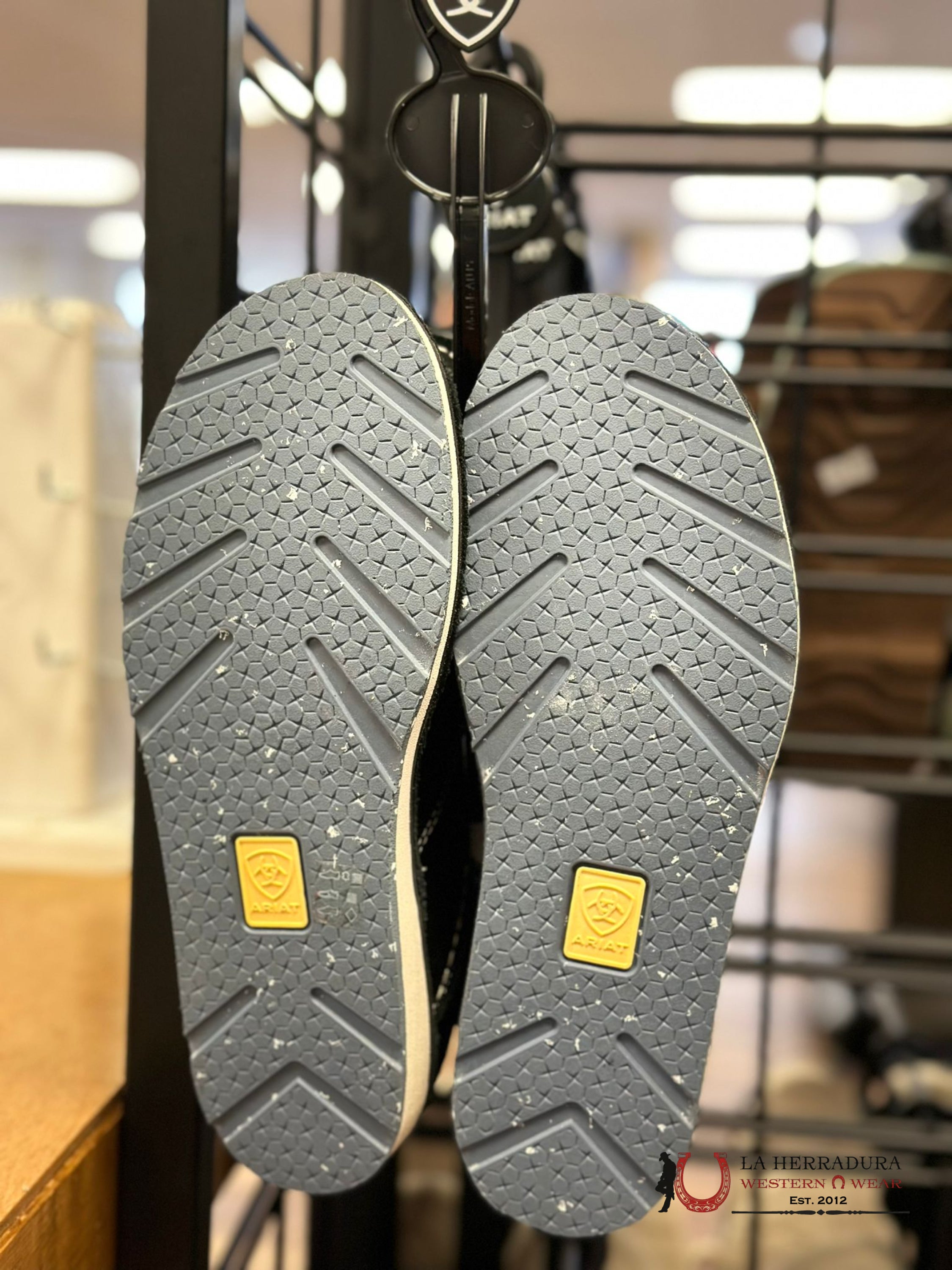 Ariat Womens Slip On Crusier Black Suede Deepest Aztec Zapatos Mujeres