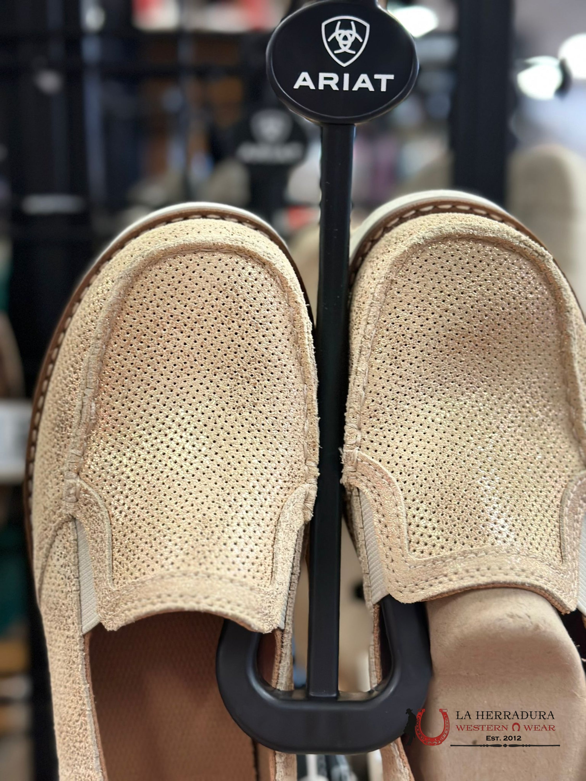 Ariat Womens Slip On Crusier Rose Gold Metallic Zapatos Mujeres