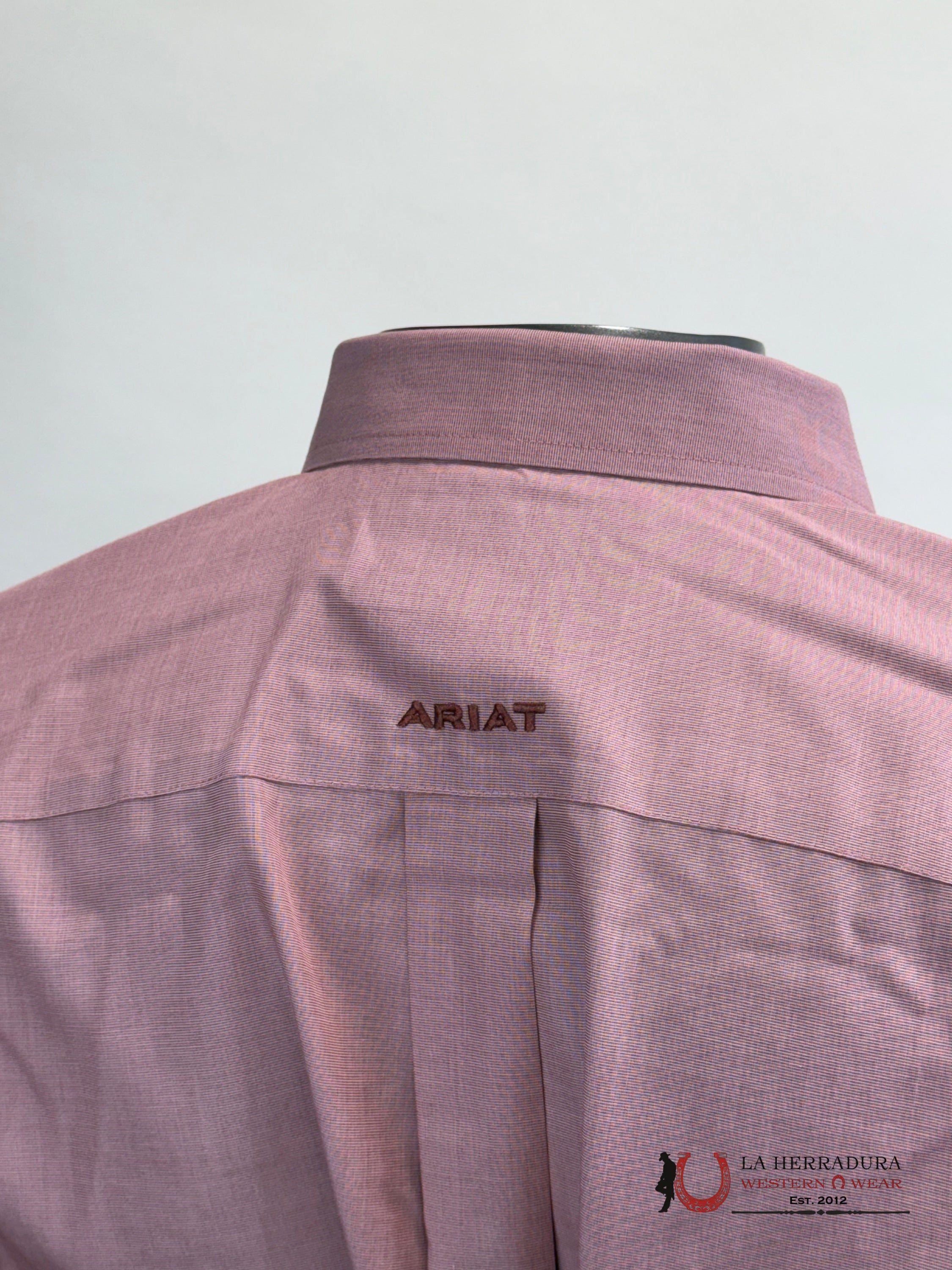 Ariat Wrinkle Free Solid Long Sleeve Shirt Brick - 5277 Ropa Hombres