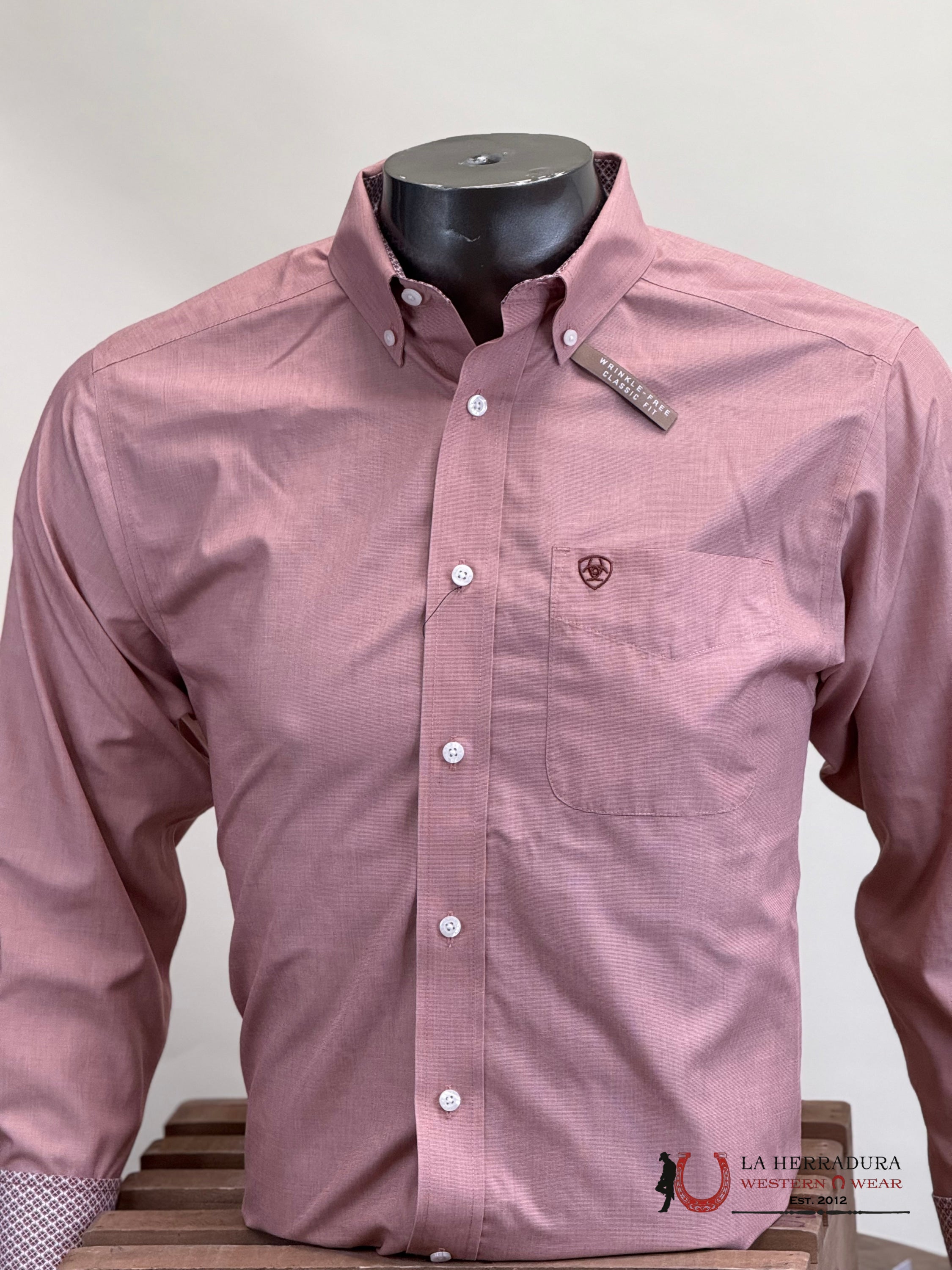 Ariat Wrinkle Free Solid Long Sleeve Shirt Brick - 5277 Ropa Hombres