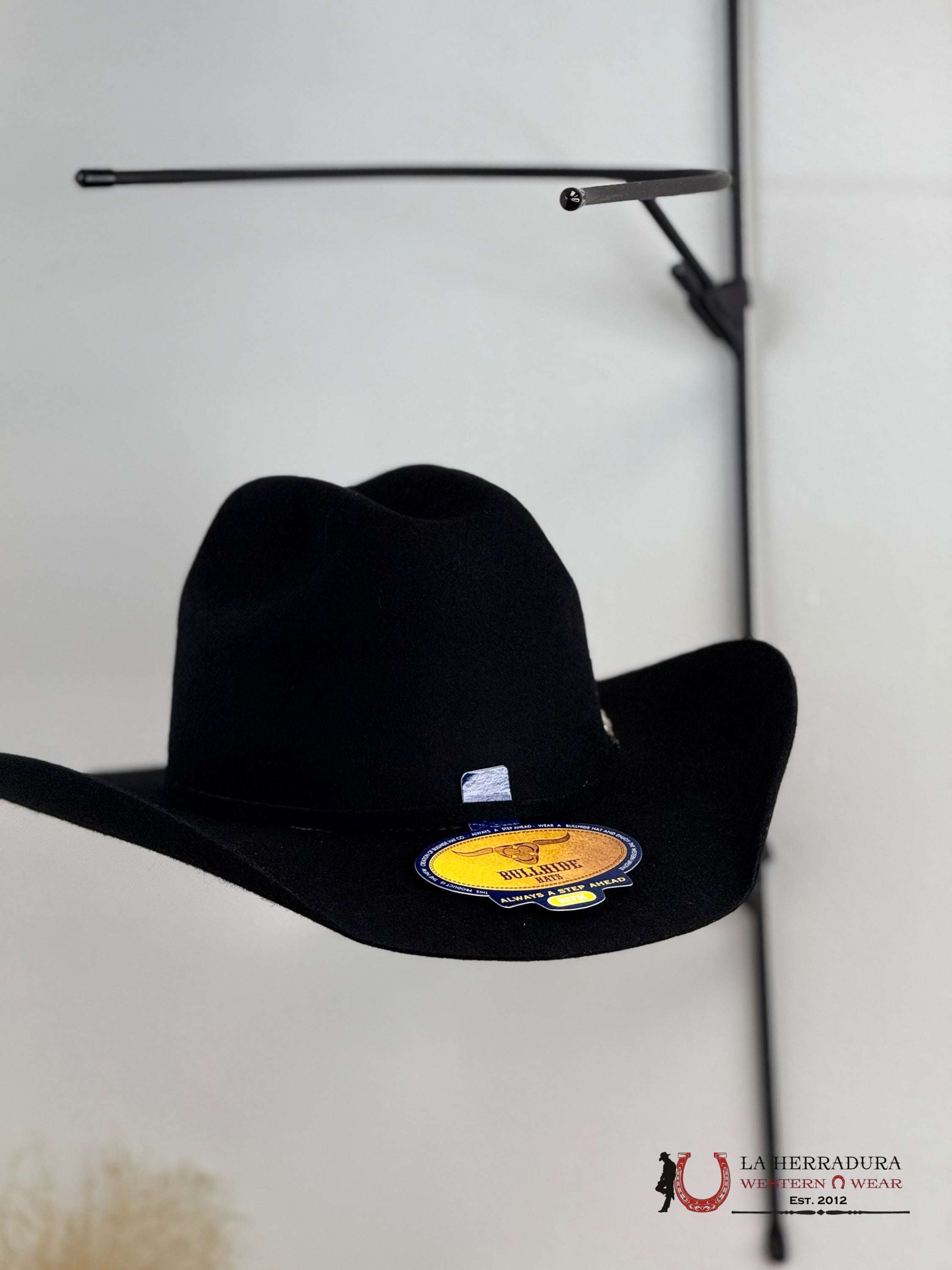 BLACK BULLHIDE KINGMAN JR KIDS OSFM NIÑOS