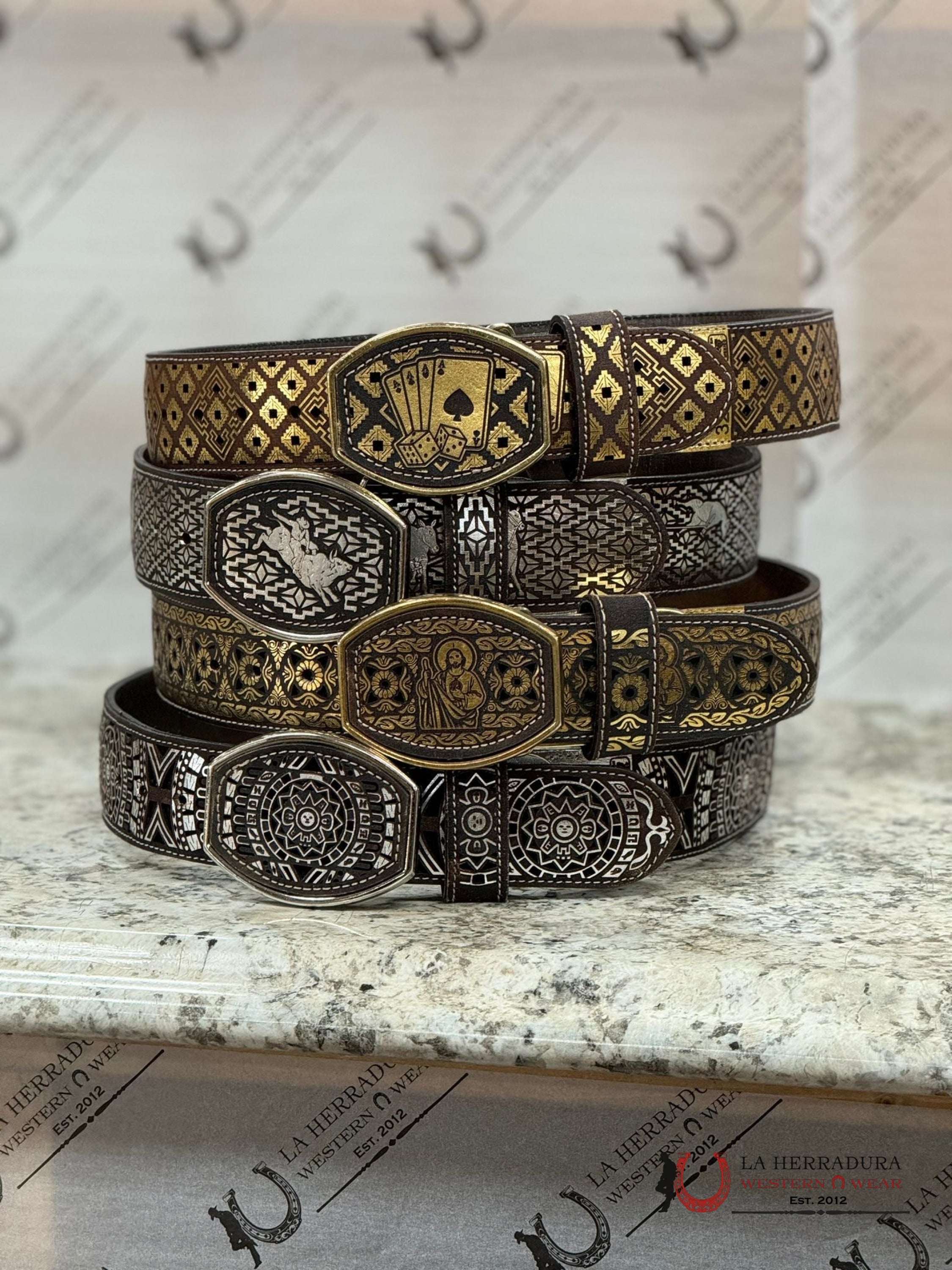 Black & Gold Cards 2In Belt Cinturones Hombres