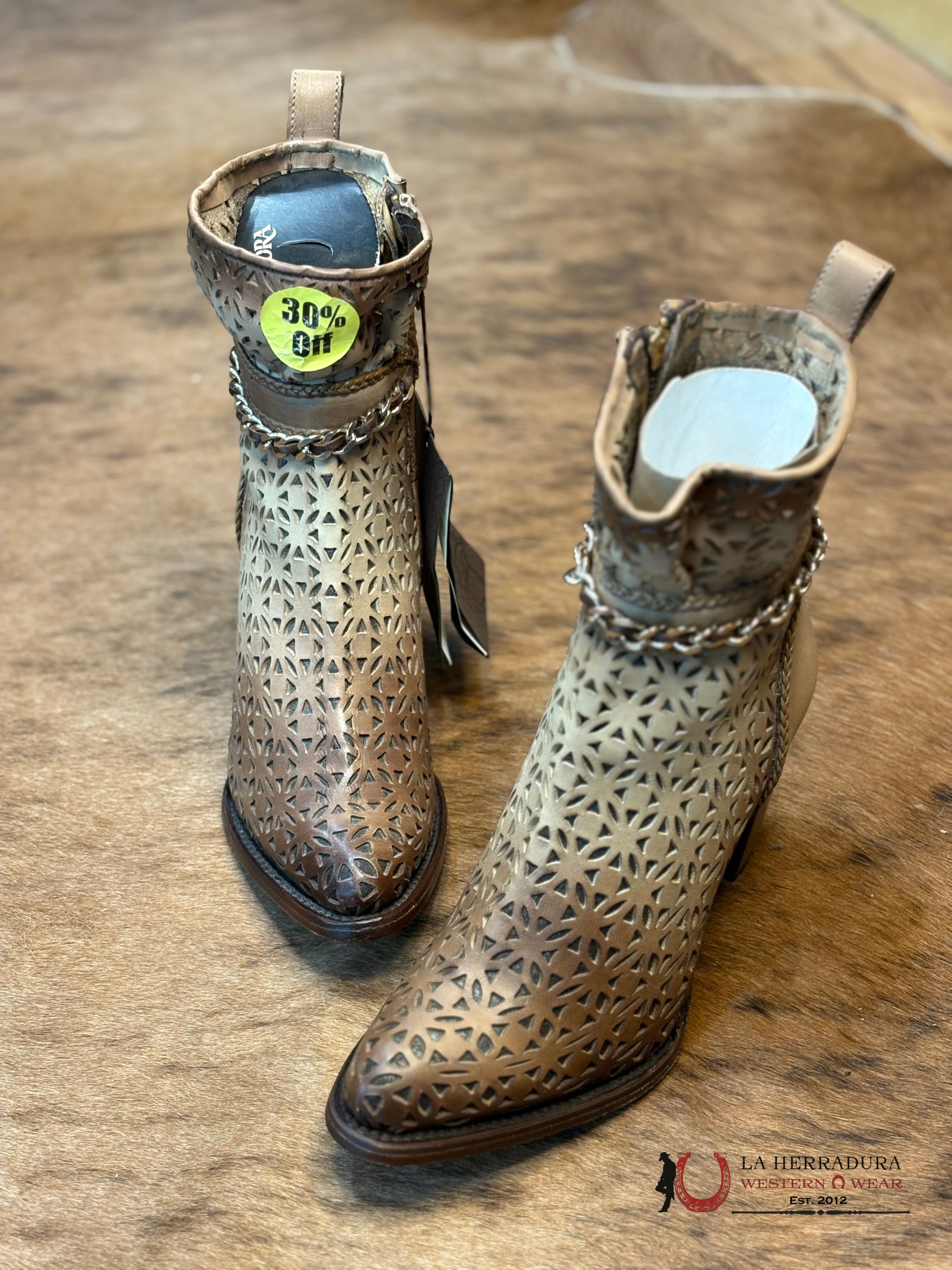 Cuadra Bota de res crust degradado miel cu572 BOTAS MUJERES