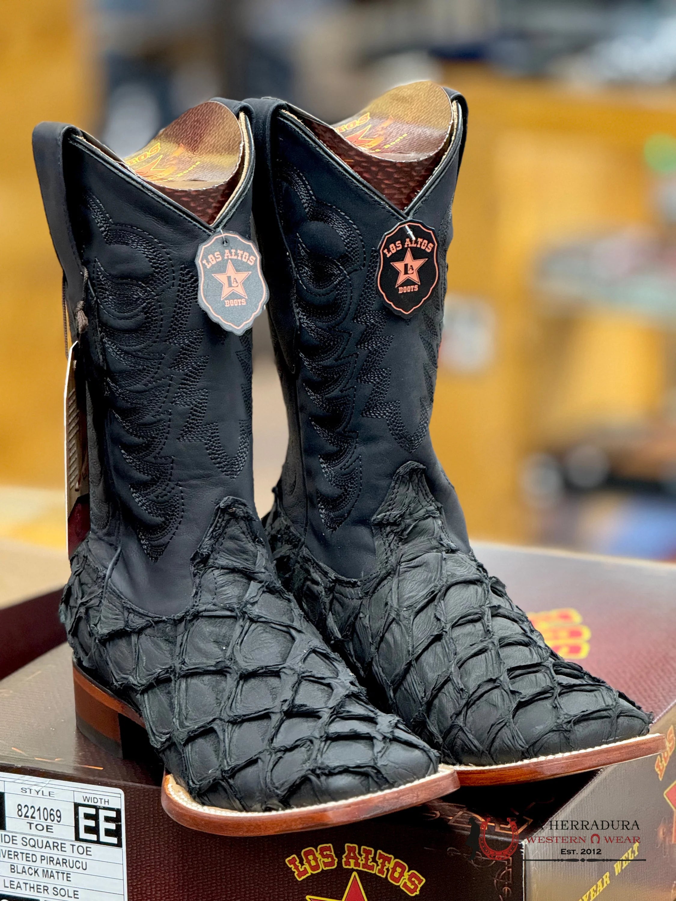 Botas Exotico Piraruco/Pescado Original Los Altos Negro Mate Hombres
