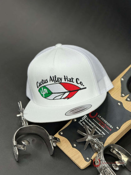CACTUS ALLEY HAT CO MEXICO COLOR FEATHER WHITE CAP