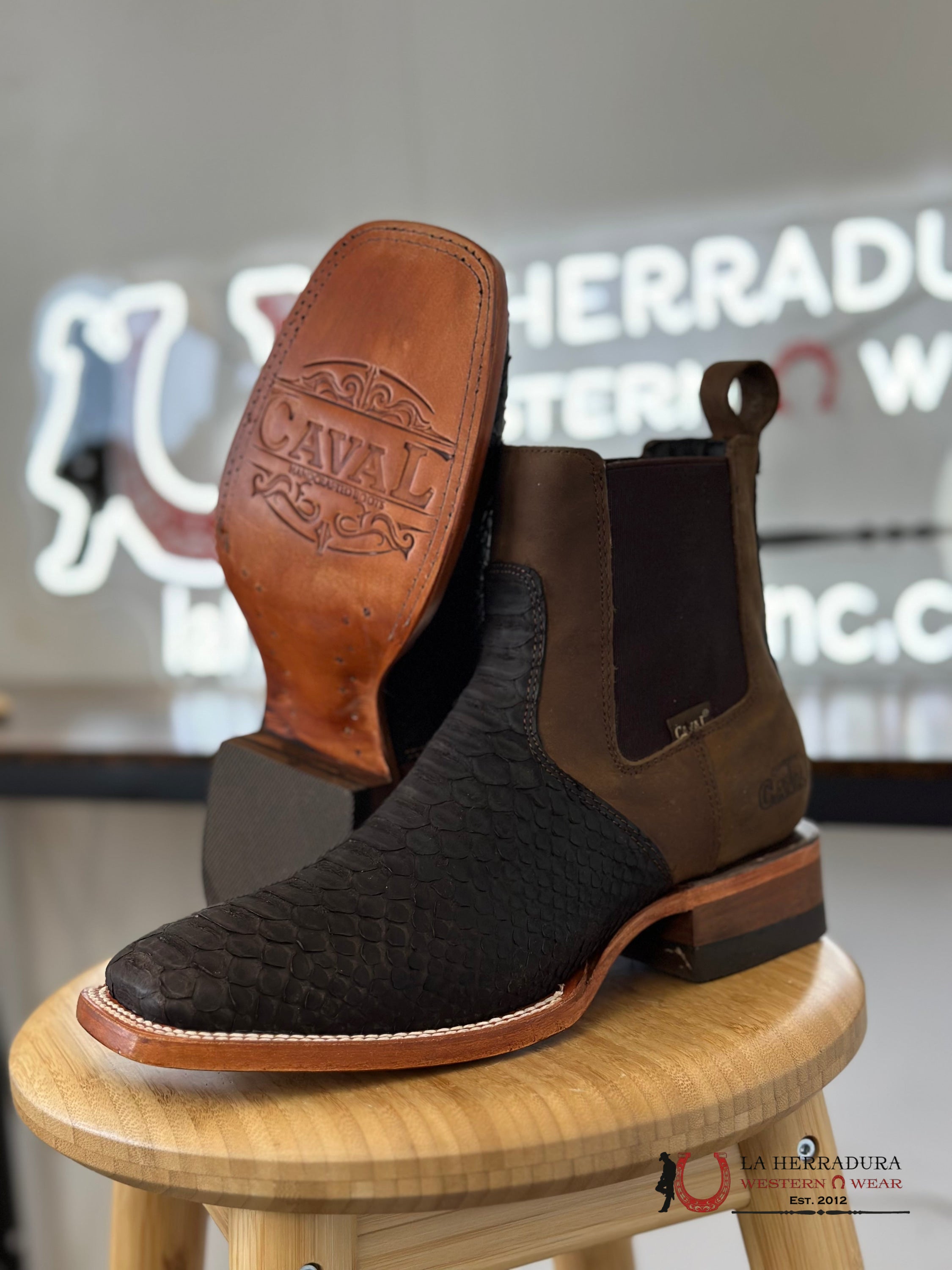 Caval Short Boot Piton Nobuck Brown Crazy Horse Botas Hombres