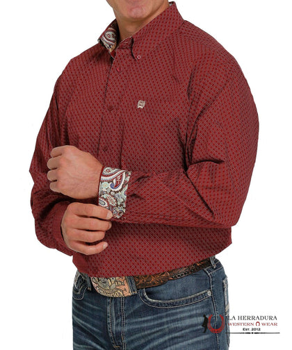 CINCH BURGUNDY LONG SLEEVE BUTTON UP MTW1105428