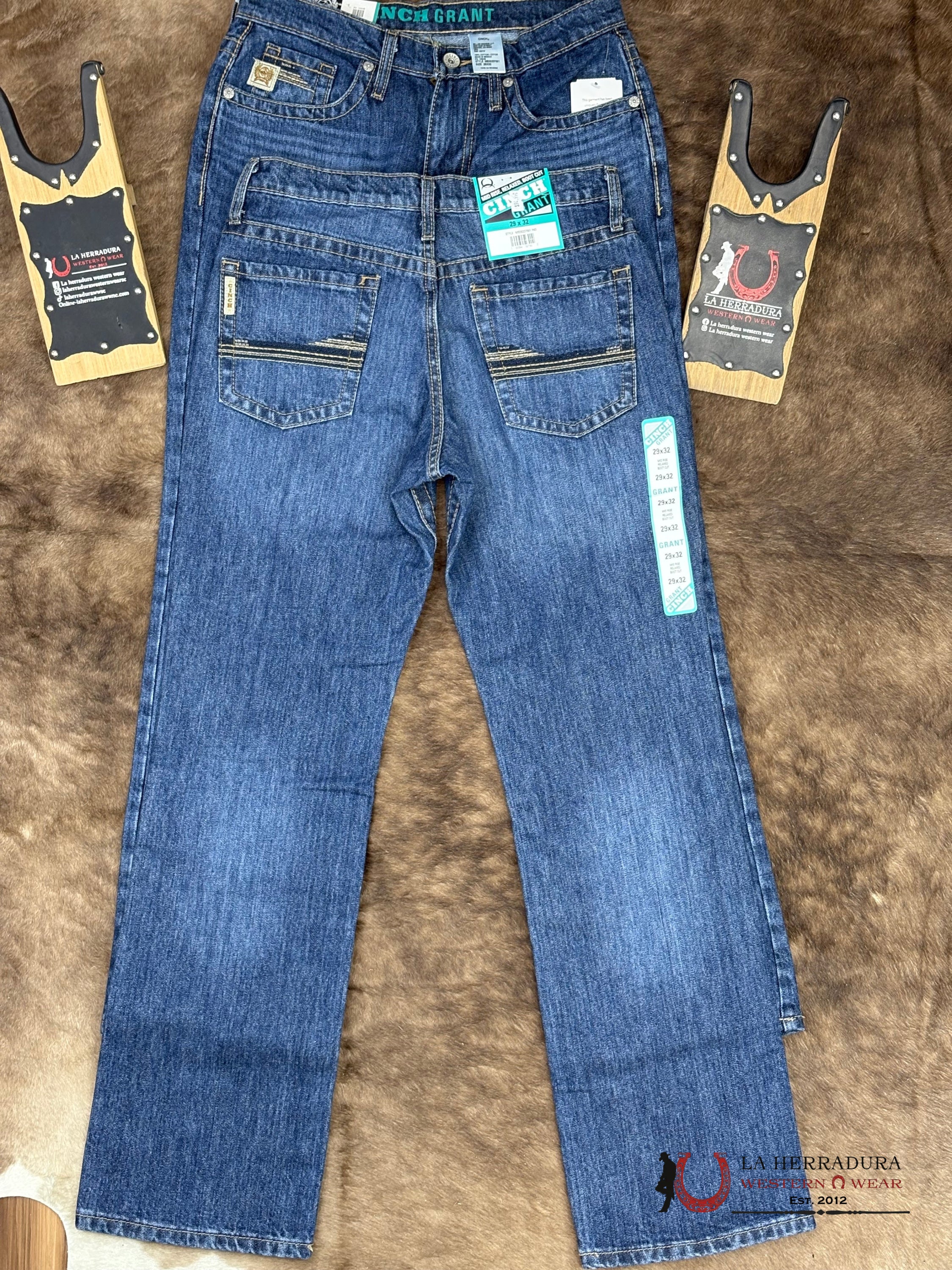 CINCH GRANT MID RISE RELAXED BOOT CUT Medium Washed - 7001 ROPA HOMBRES