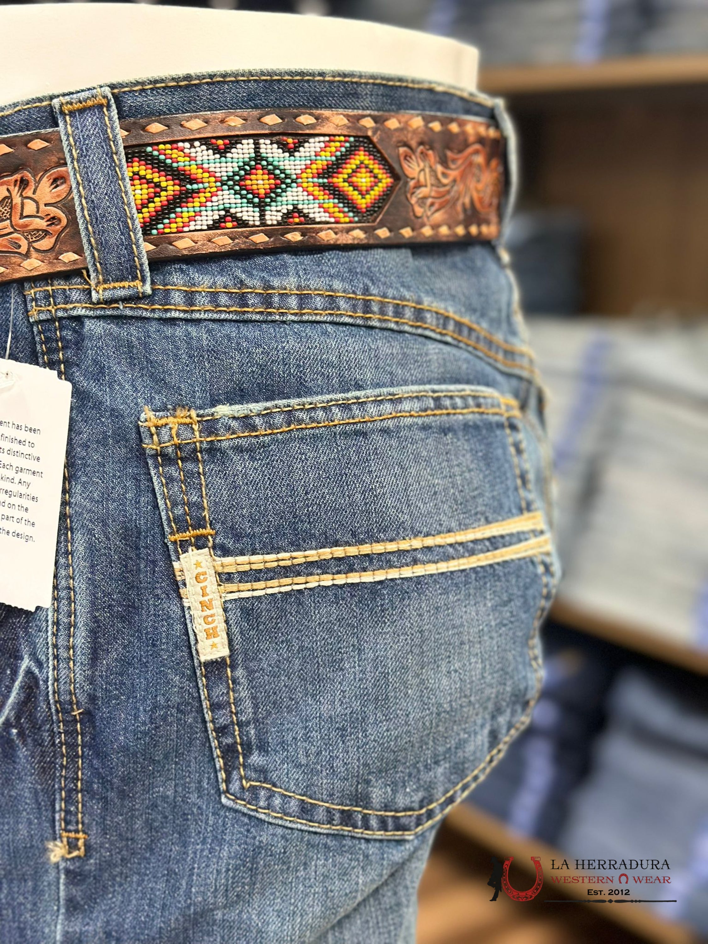 Cinch Jean Carter Relaxed Mid Rise Bootcut Washed Blue Ropa Hombres