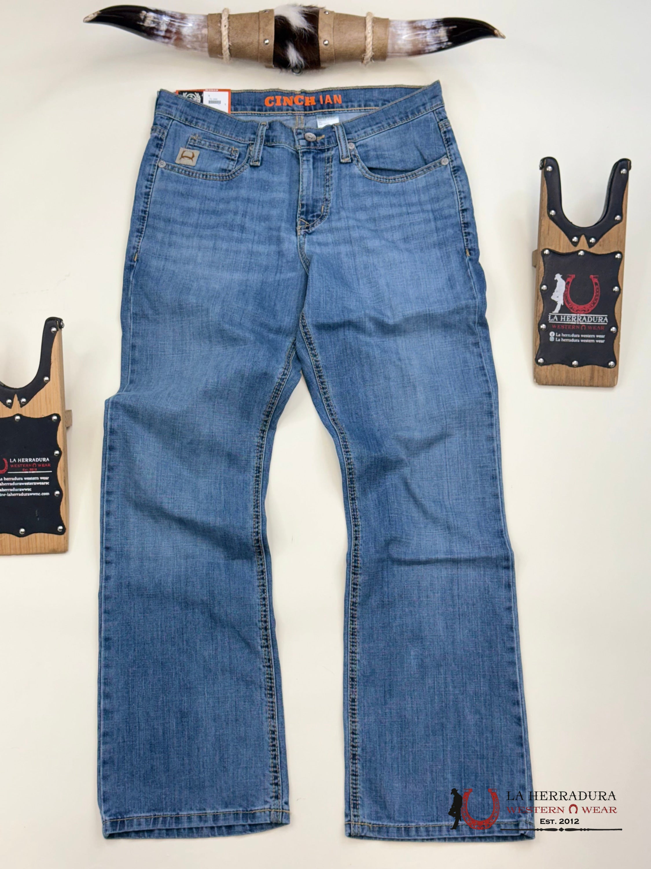 CINCH JEAN IAN LIGHT JEAN COLOR - 6001 ROPA HOMBRES