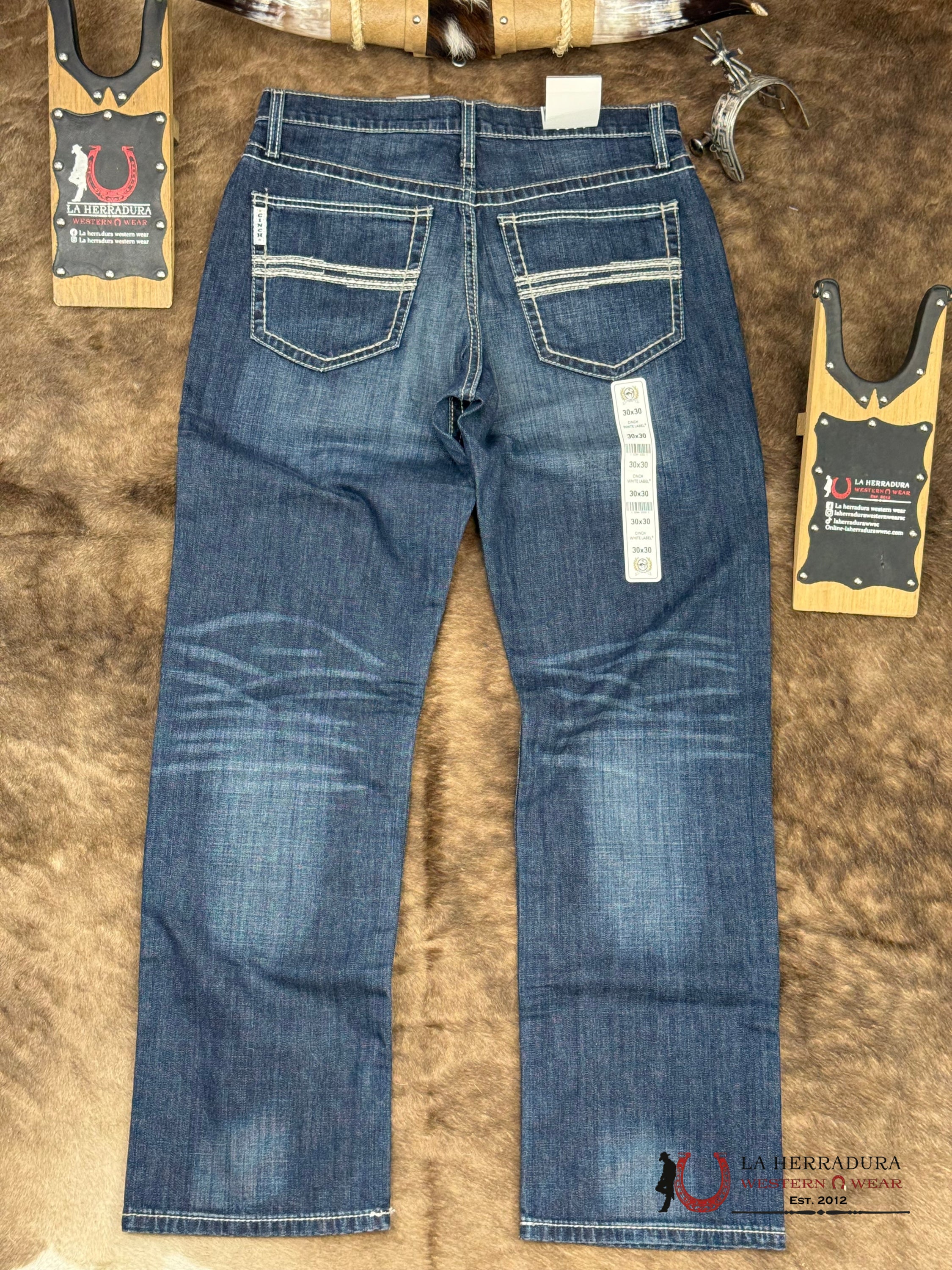 CINCH White Label Mid Rise Straight Leg Medium Washed - 4039 ROPA HOMBRES