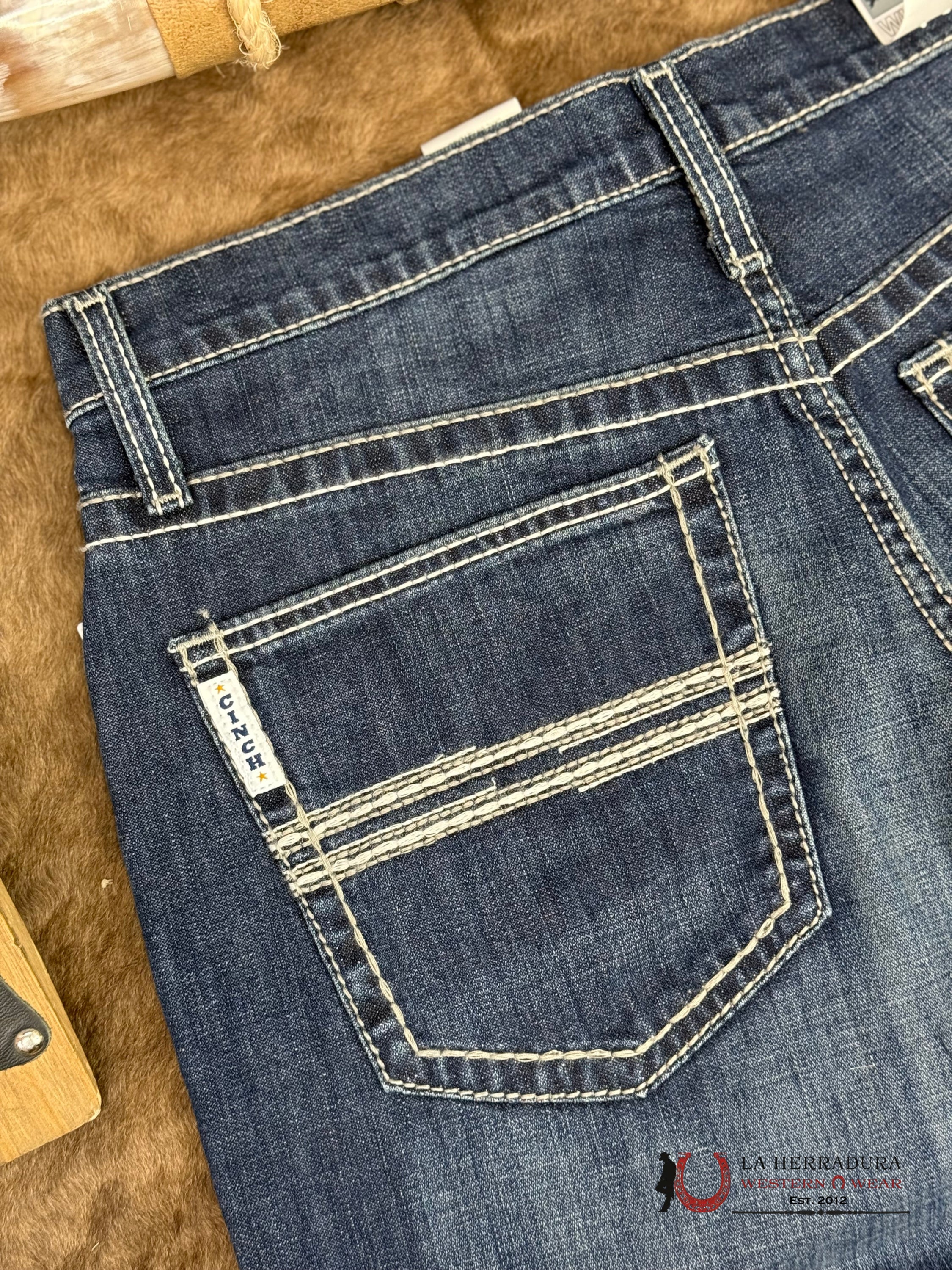 CINCH White Label Mid Rise Straight Leg Medium Washed - 4039 ROPA HOMBRES