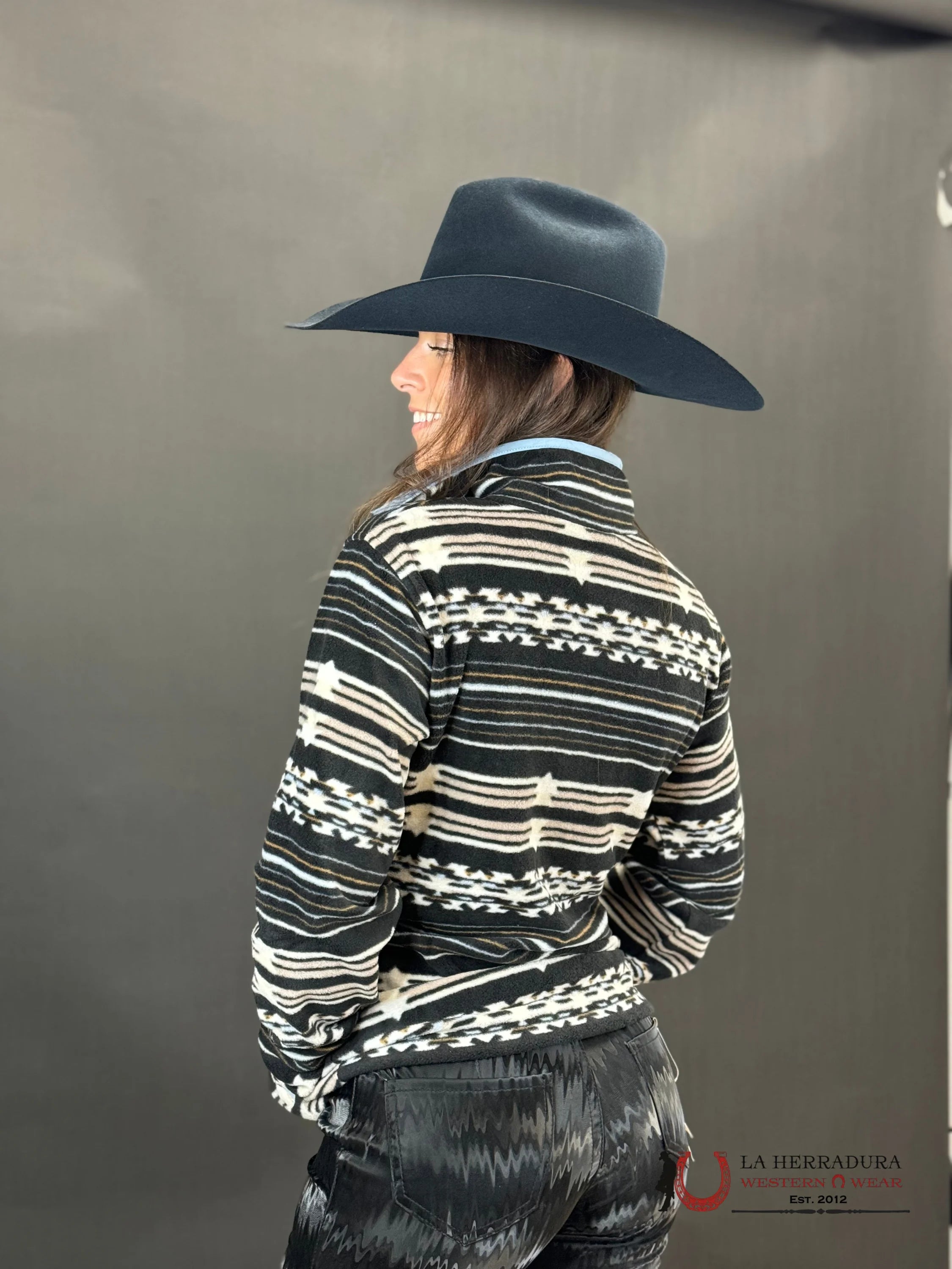 Cinch Womens Pullover Black/White Blue & Aztec Pattern Ropa Mujeres