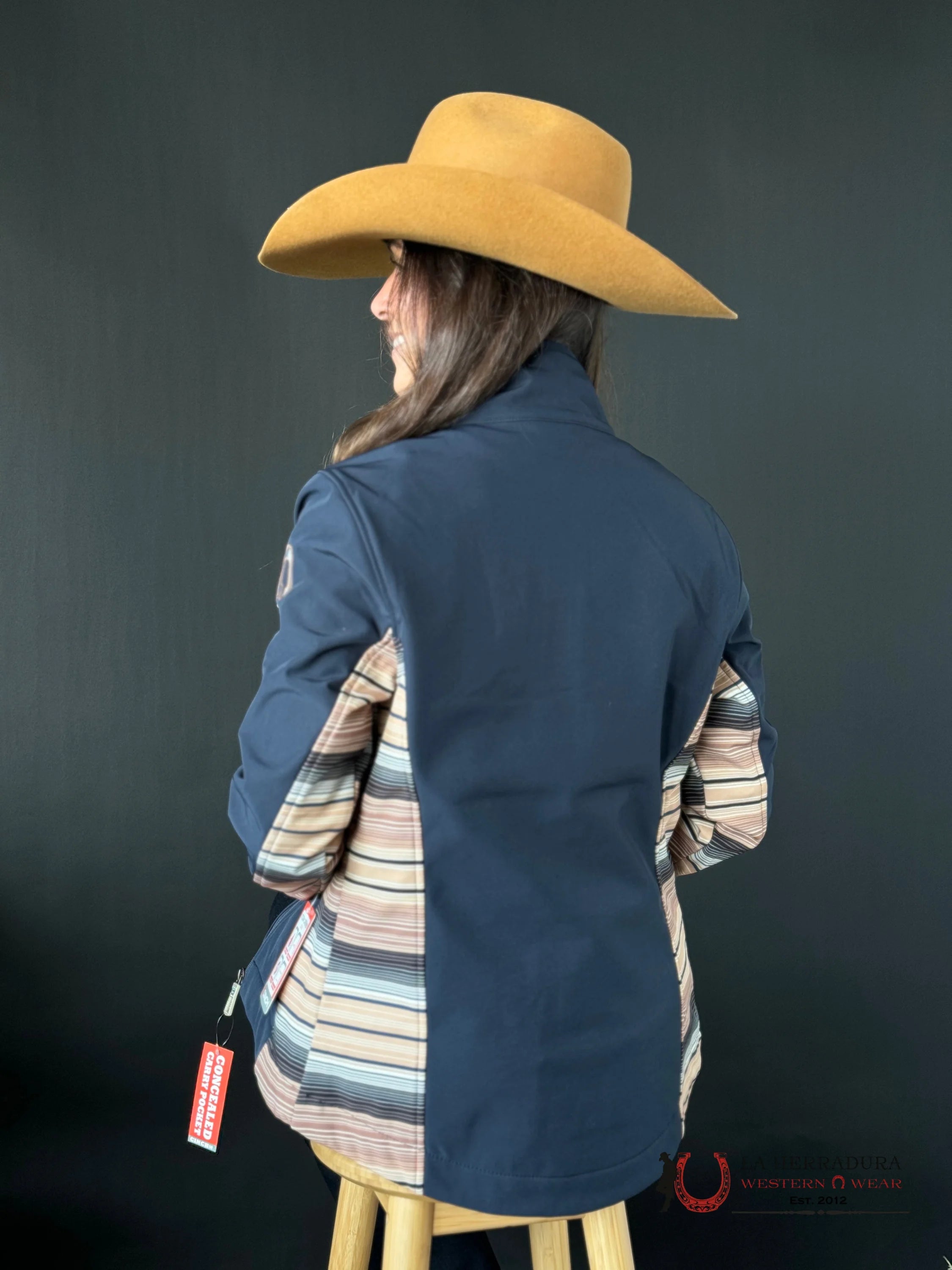 Cinch Womens Blue Yellow Team Logo Softshell Jacket Ropa Mujeres