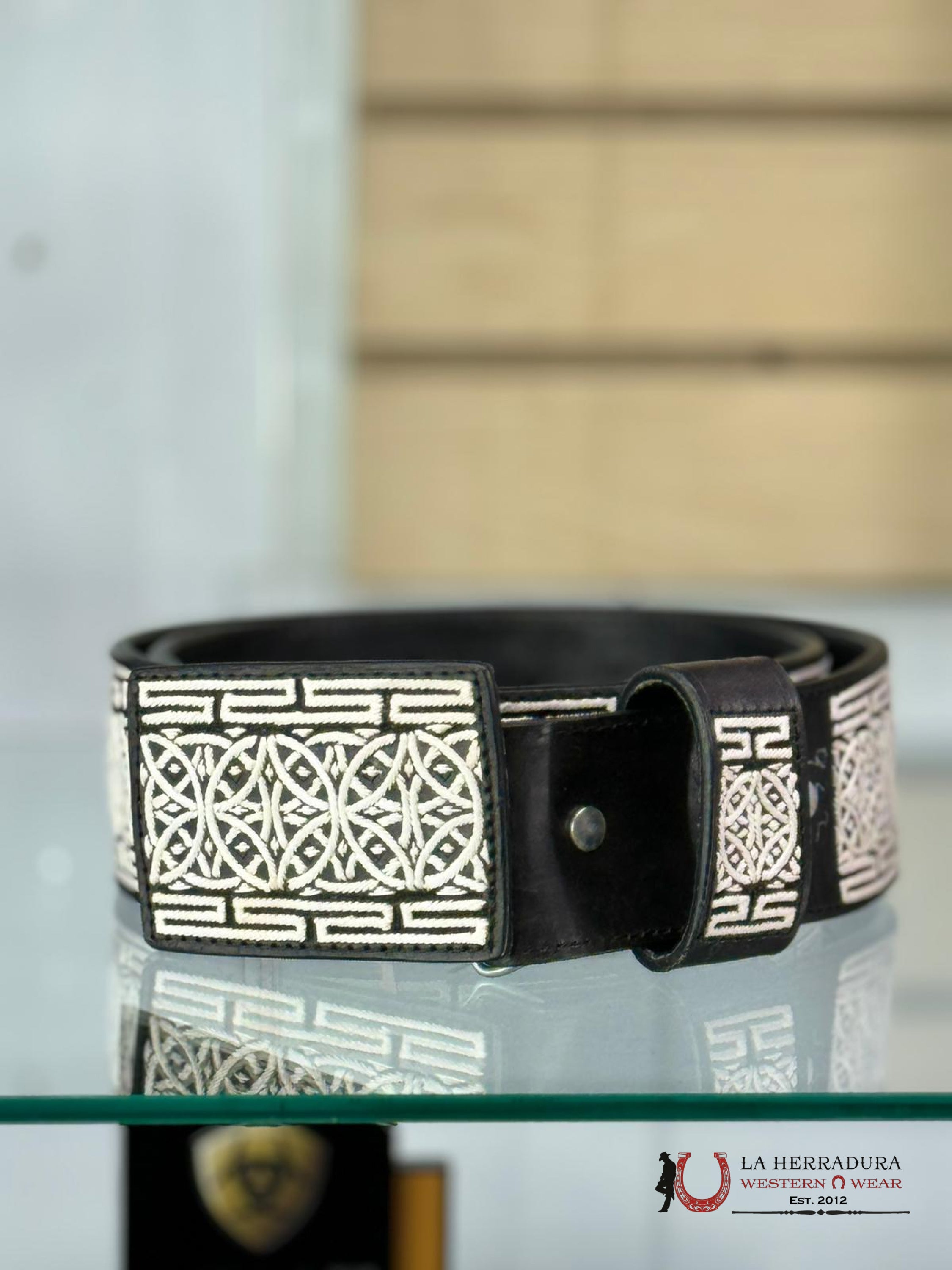 Cinto Negro Piteado Circulo Lozenge Cinturones Hombres