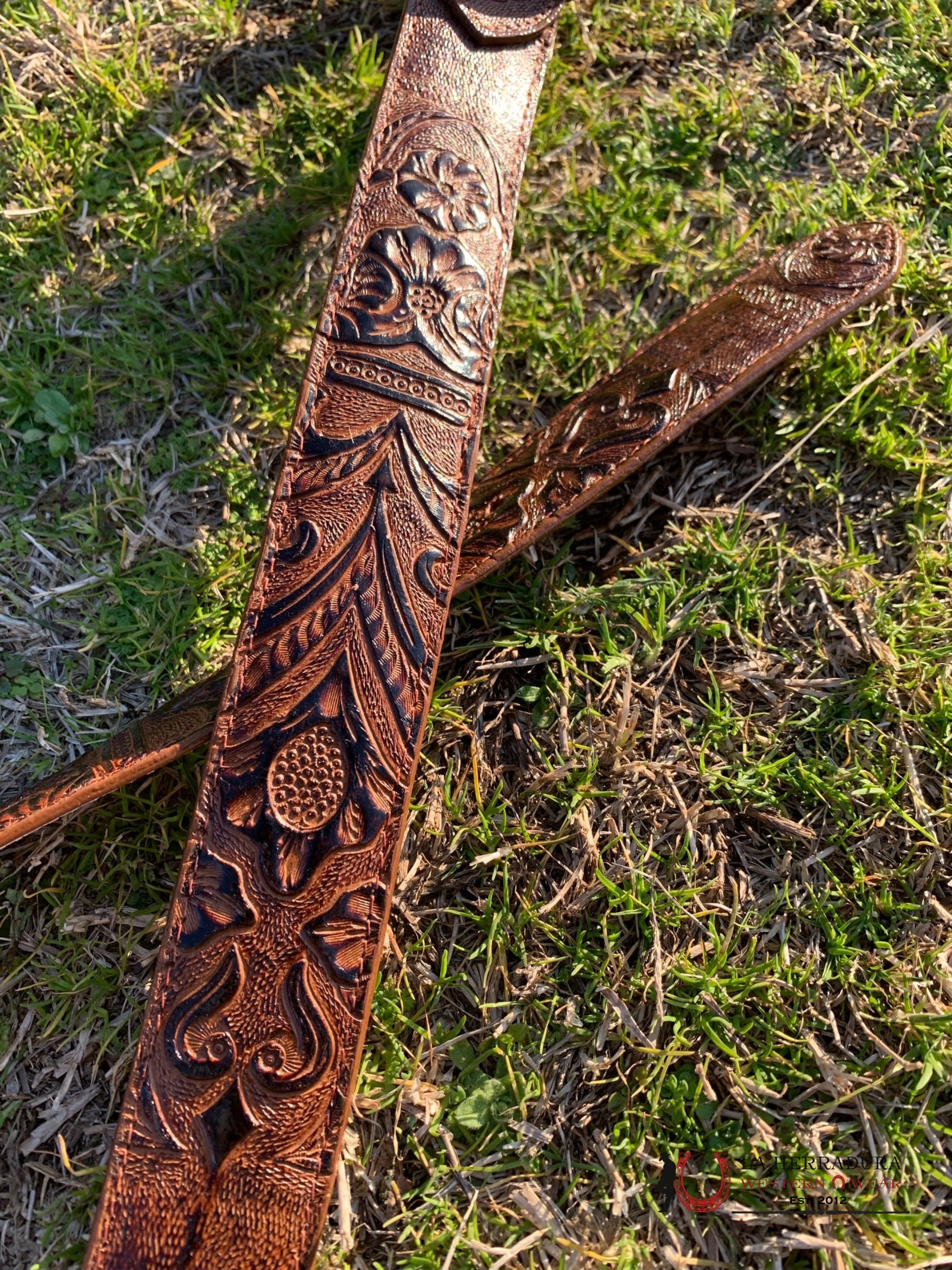 Cinturon Tanner Mark Para Hombre Sincelada Flores Coñag Cinturones Hombres