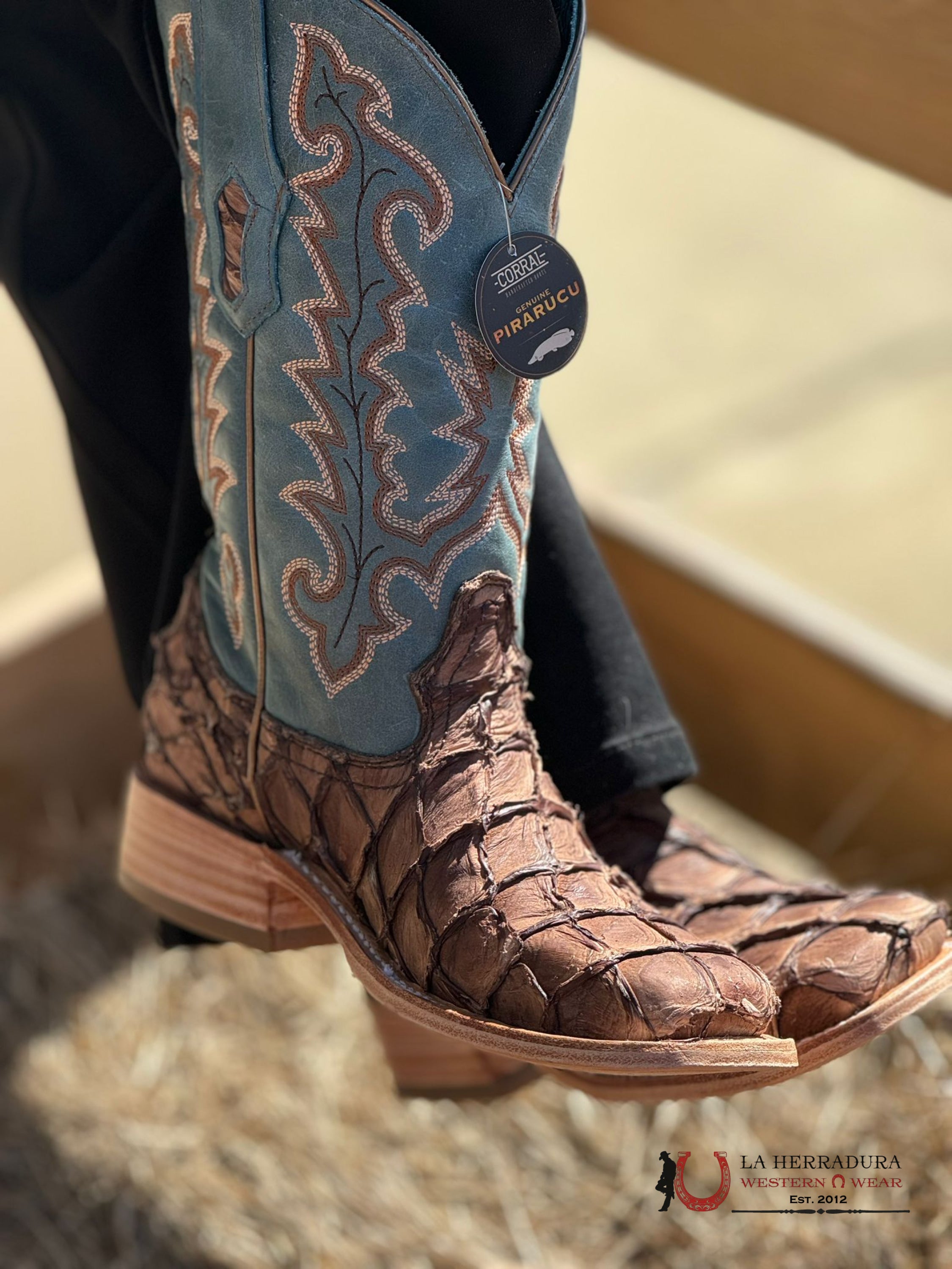 Womens Corral Light Brown Blue Top Fish Pirarucu Embroidery Botas Mujeres