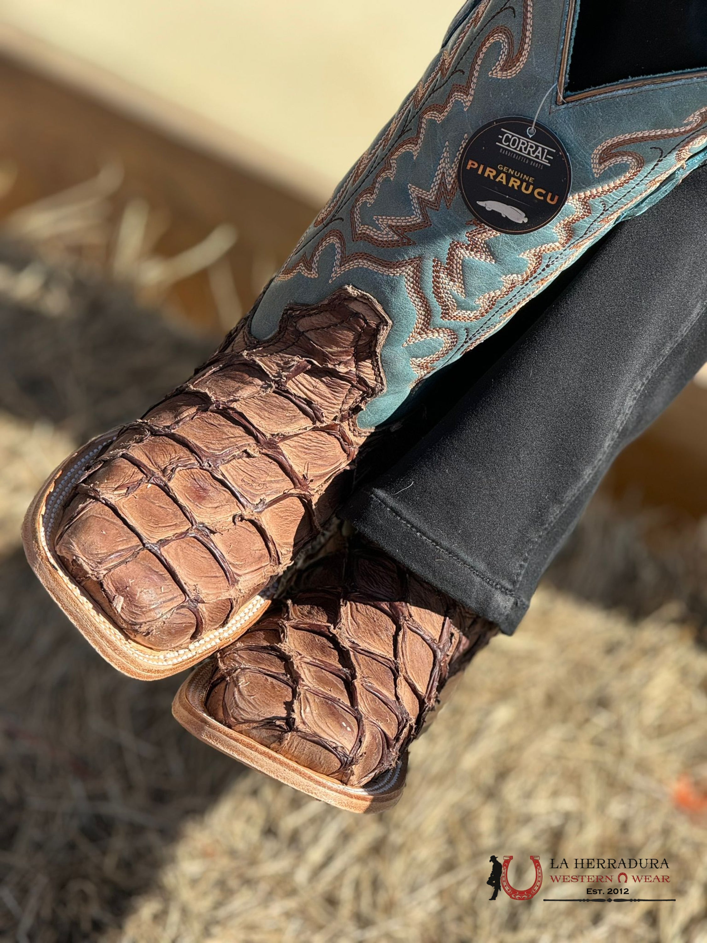 Womens Corral Light Brown Blue Top Fish Pirarucu Embroidery Botas Mujeres