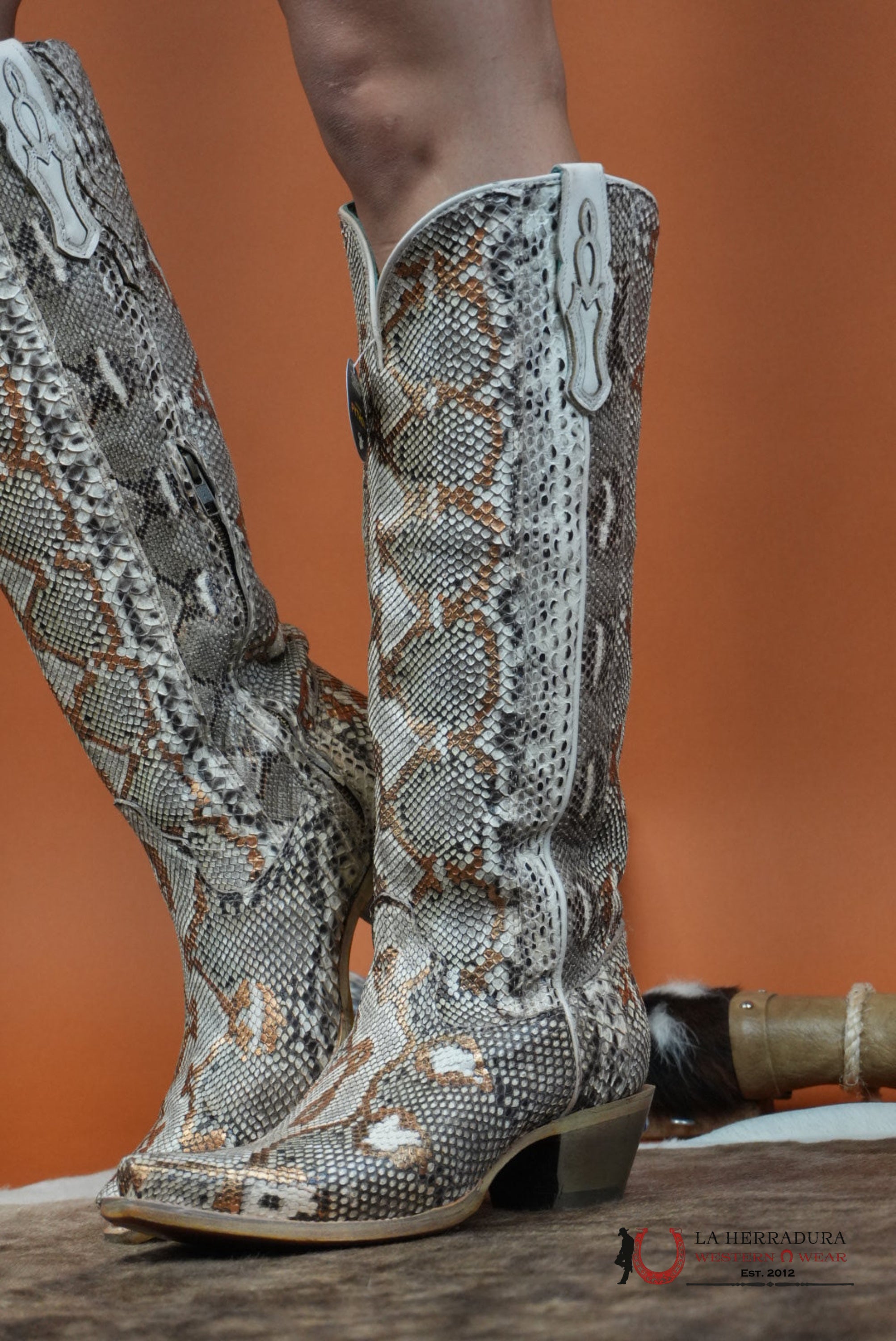 WOMENS CORRAL NATURAL GOLDEN HAND PAINTED PYTHON TALL BOOT BOTAS MUJERES