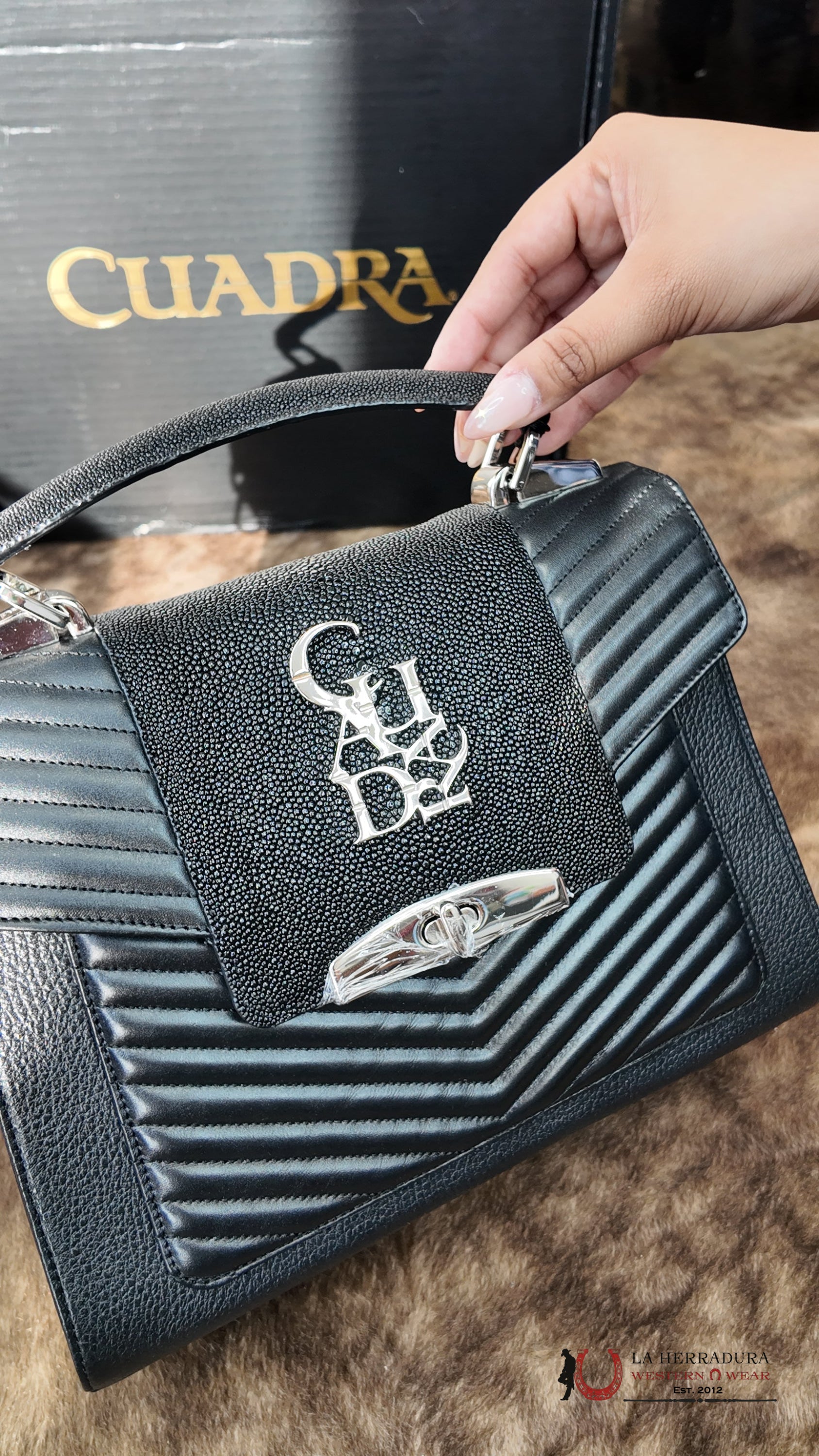 CUADRA Bolsa Mantarraya Negro Women ROPA MUJERES