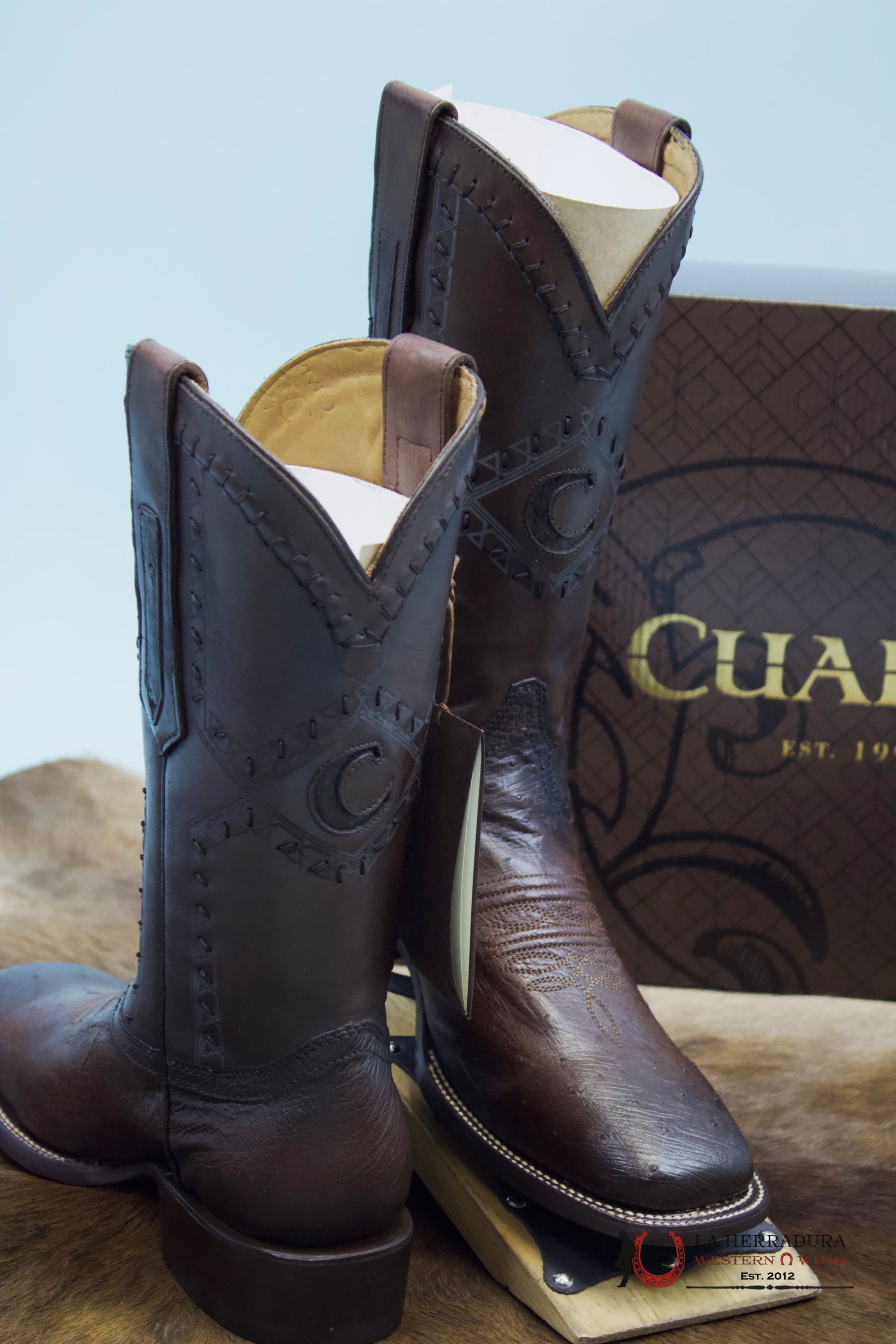 Cuadra Boot De Avestruz Flame Choco Square Toe Botas Hombres