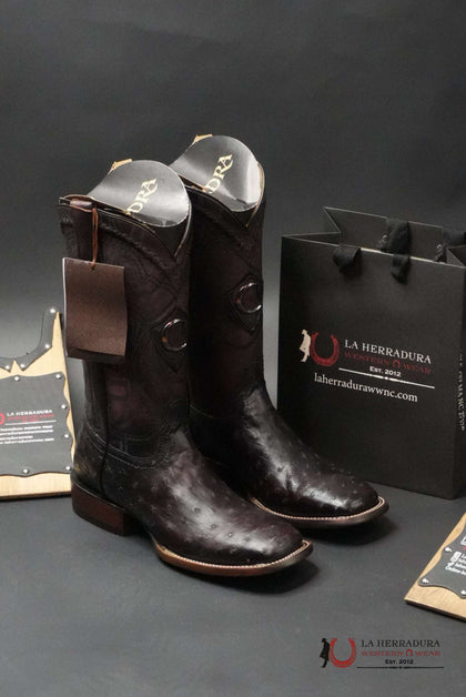BOTAS CUADRA AVESTRUZ NEGROCEREZA LÁSER Y BORDADO PUNTA CUADRADA CU786