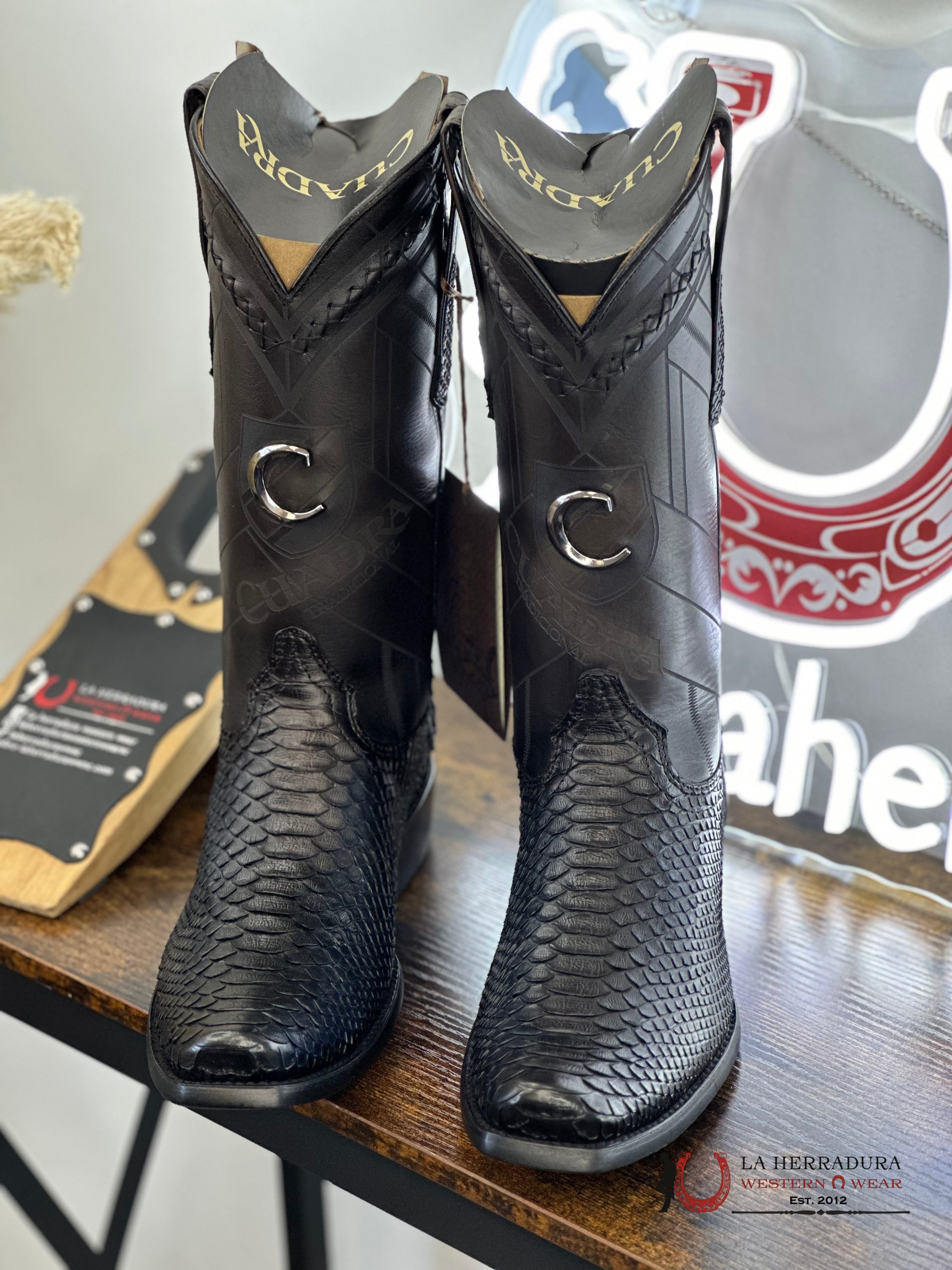 Cuadra Boots Piton Back Lisboa Blue Laser & Woven Narrow Square Toe Botas Hombres