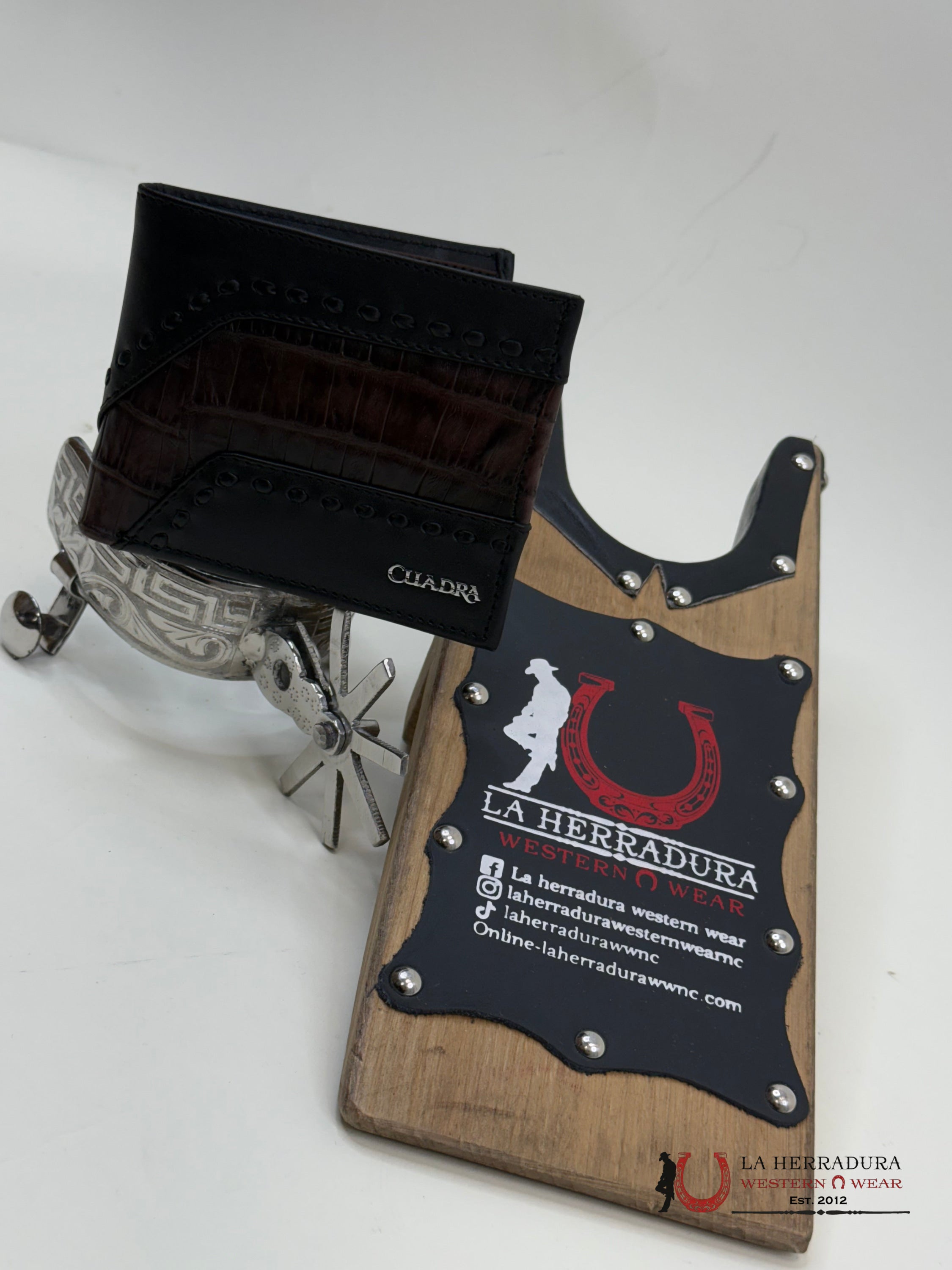 Cuadra Exotic Fuscus Plunge Cafe Accesorios