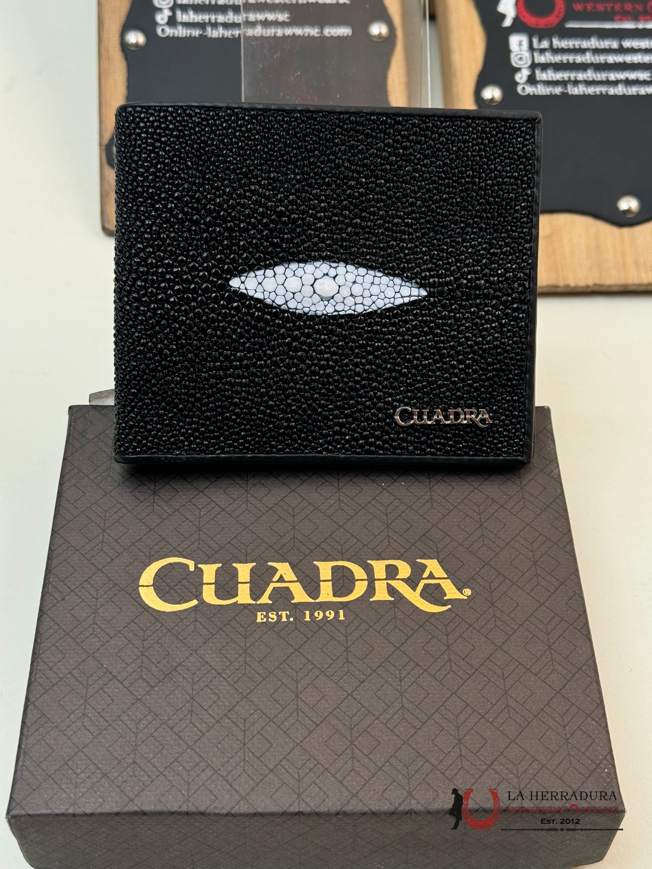 Cuadra Exotic Mantarraya Blac Walletk Accesorios